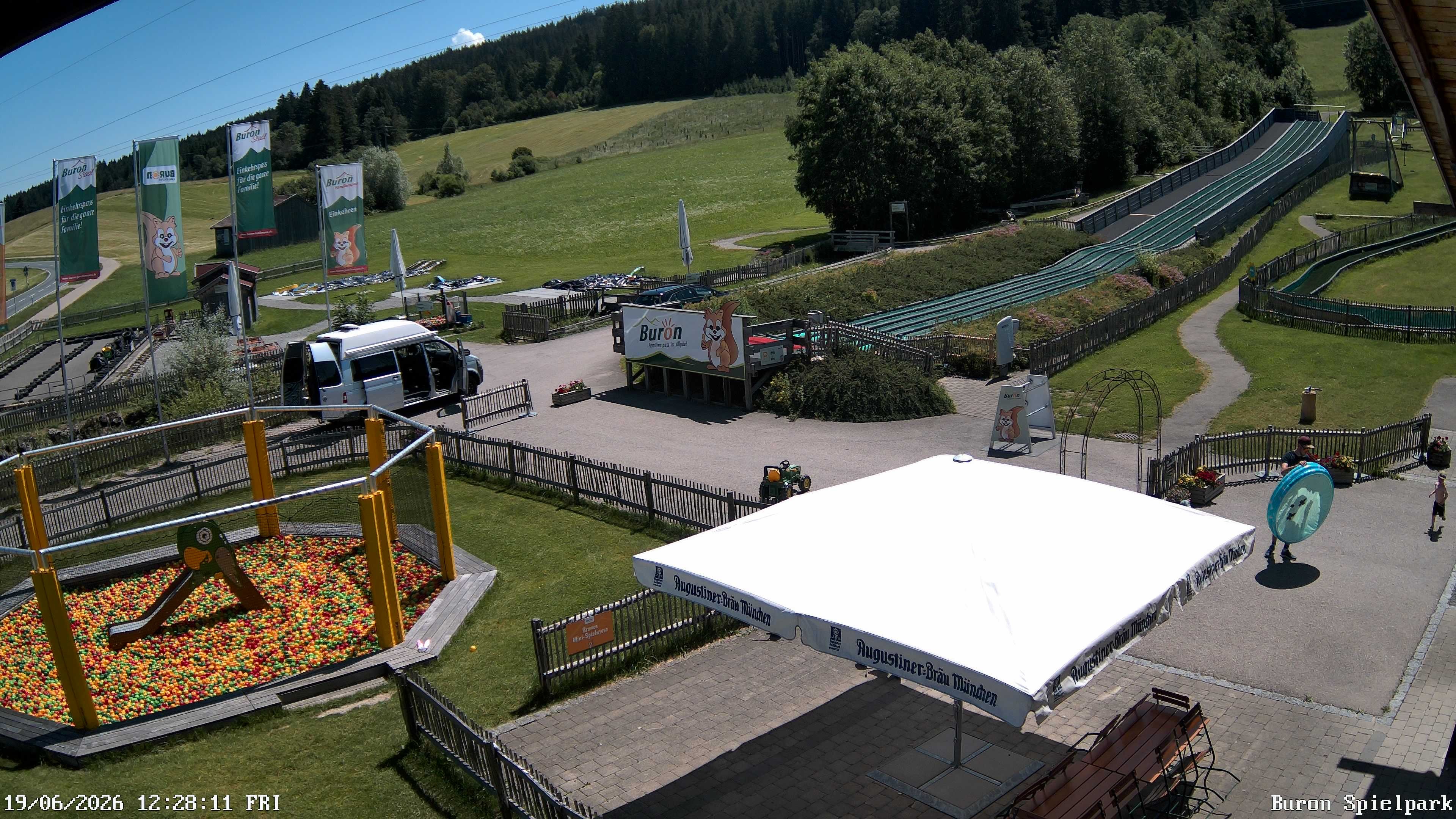 Archiv Foto Webcam Fernsicht auf den Gasthof Buron Stadl im Tal