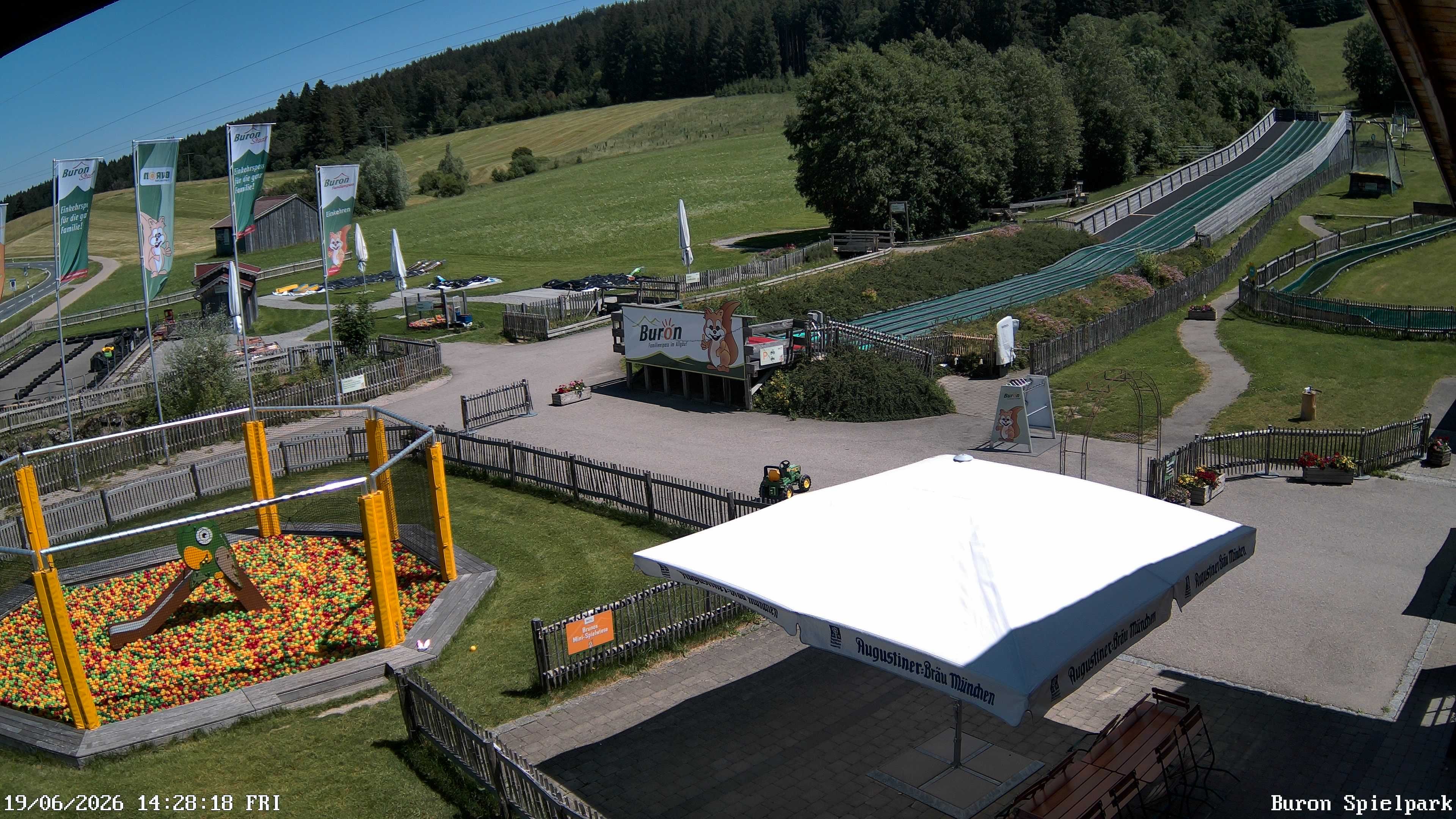Archiv Foto Webcam Fernsicht auf den Gasthof Buron Stadl im Tal