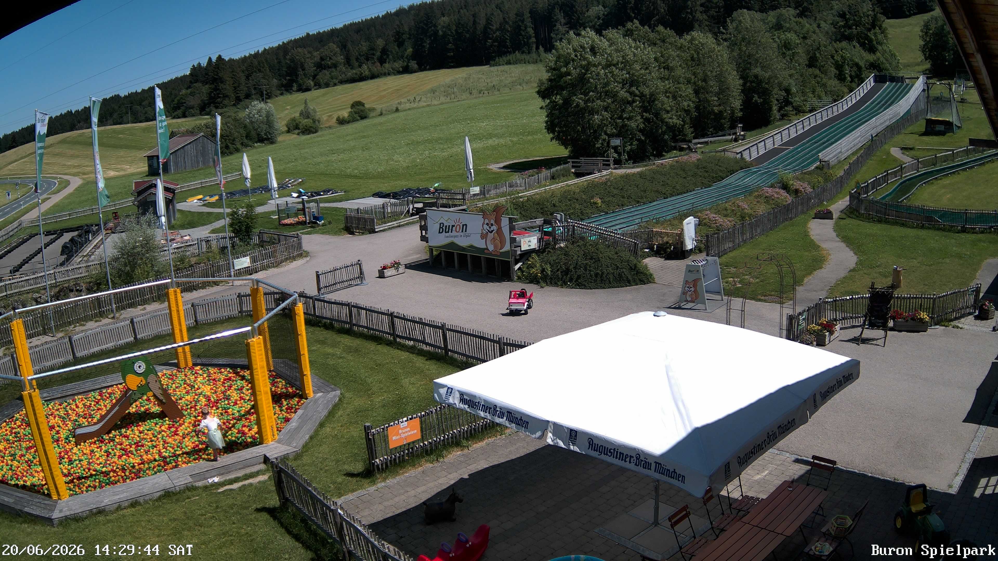 Archiv Foto Webcam Fernsicht auf den Gasthof Buron Stadl im Tal