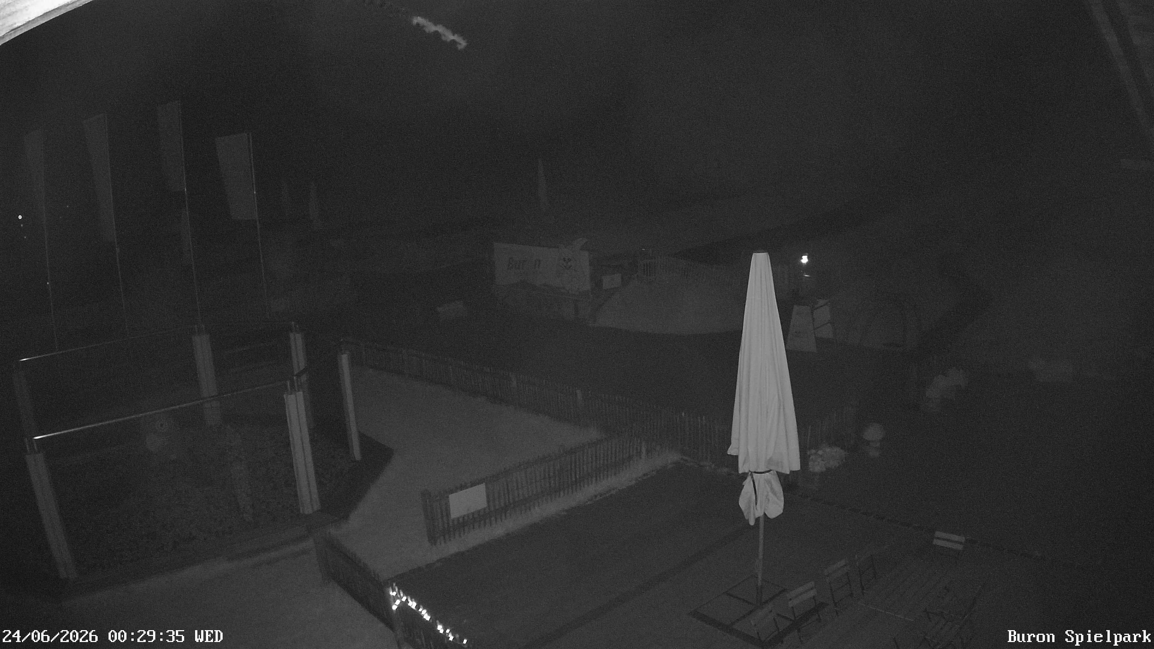 Archived image Webcam with the view of the Alpine restaurant Buron Stadl