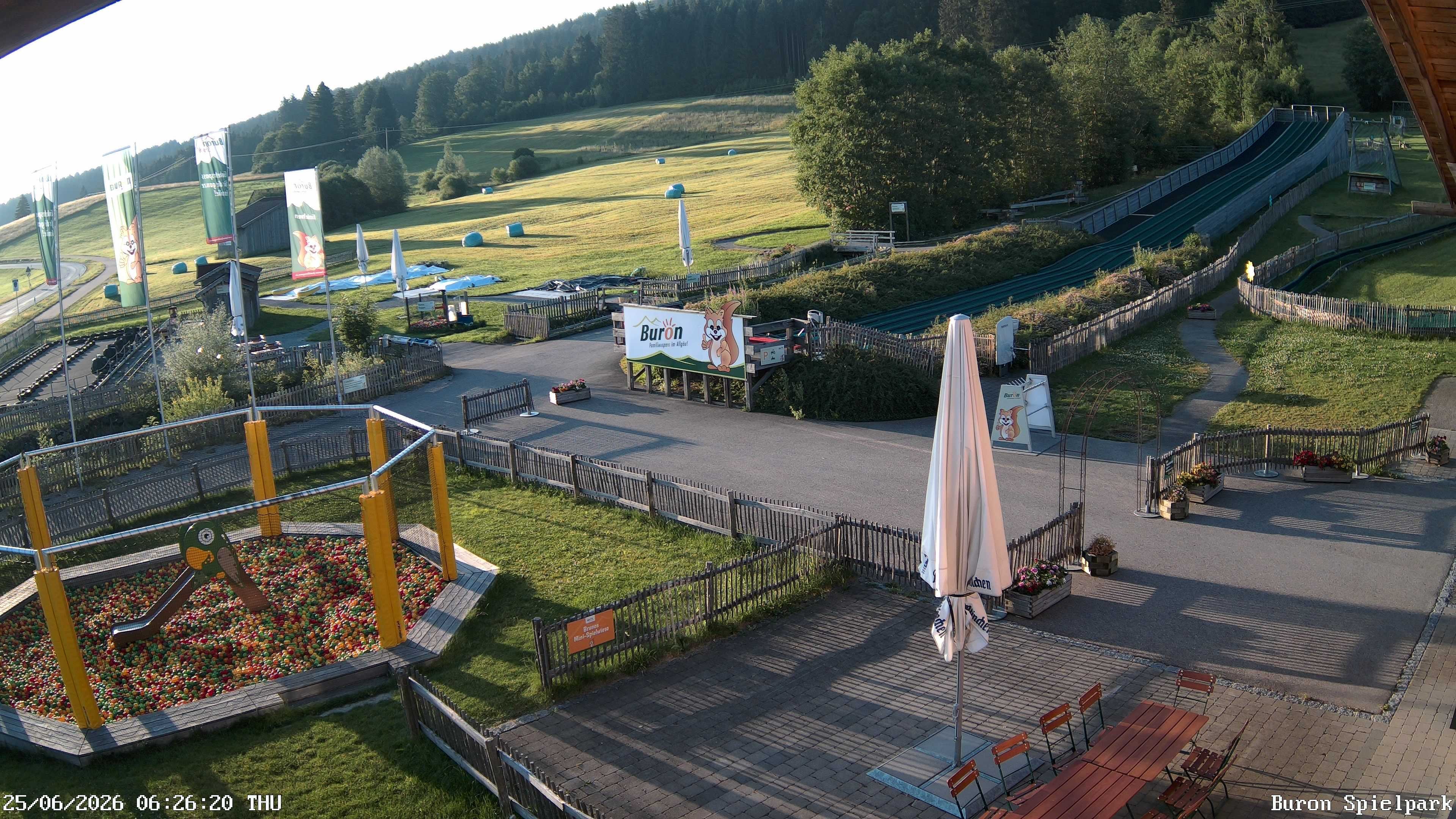 Archiv Foto Webcam Fernsicht auf den Gasthof Buron Stadl im Tal