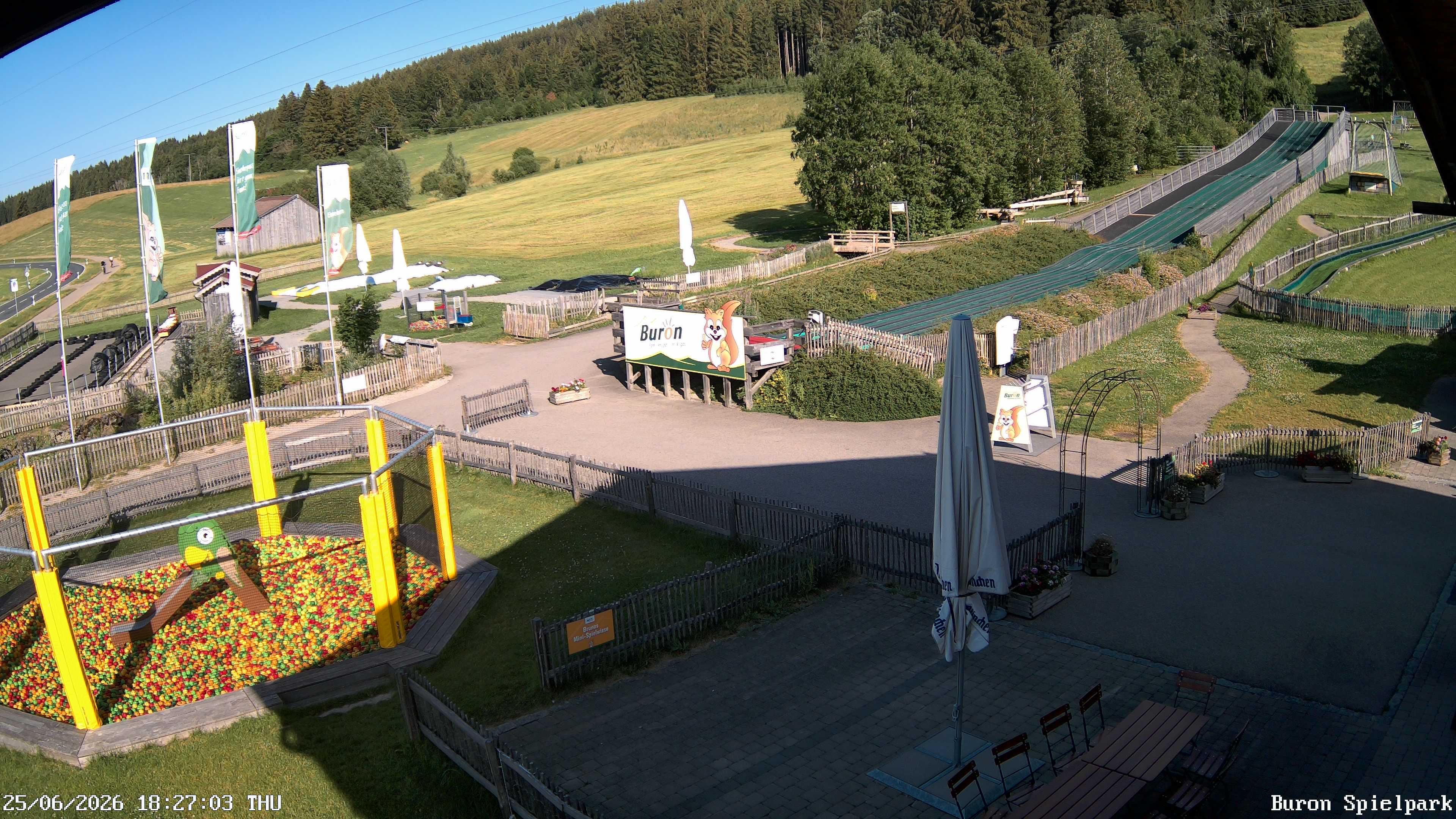 Archiv Foto Webcam Fernsicht auf den Gasthof Buron Stadl im Tal