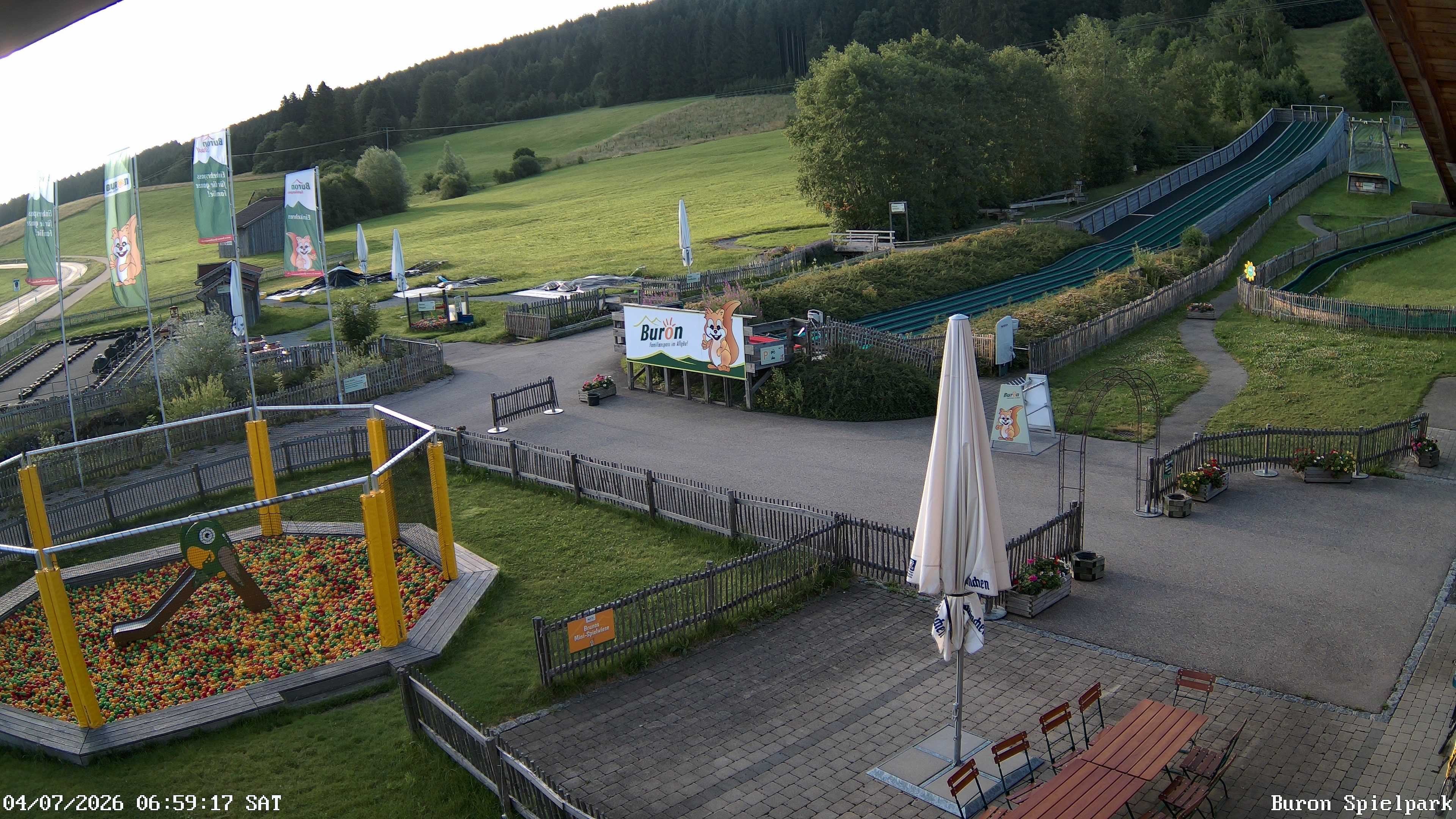 Archiv Foto Webcam Fernsicht auf den Gasthof Buron Stadl im Tal