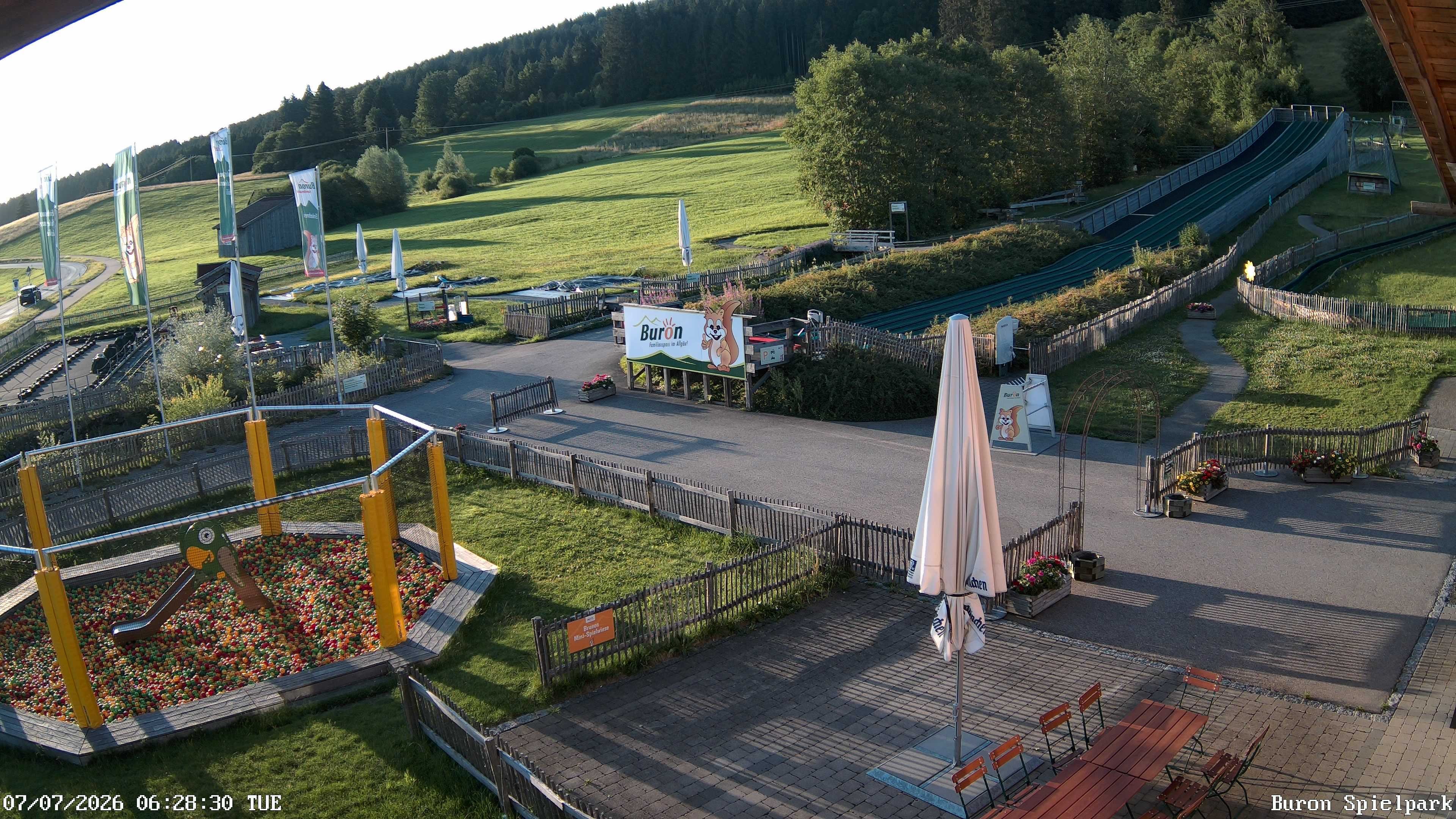 Archiv Foto Webcam Fernsicht auf den Gasthof Buron Stadl im Tal