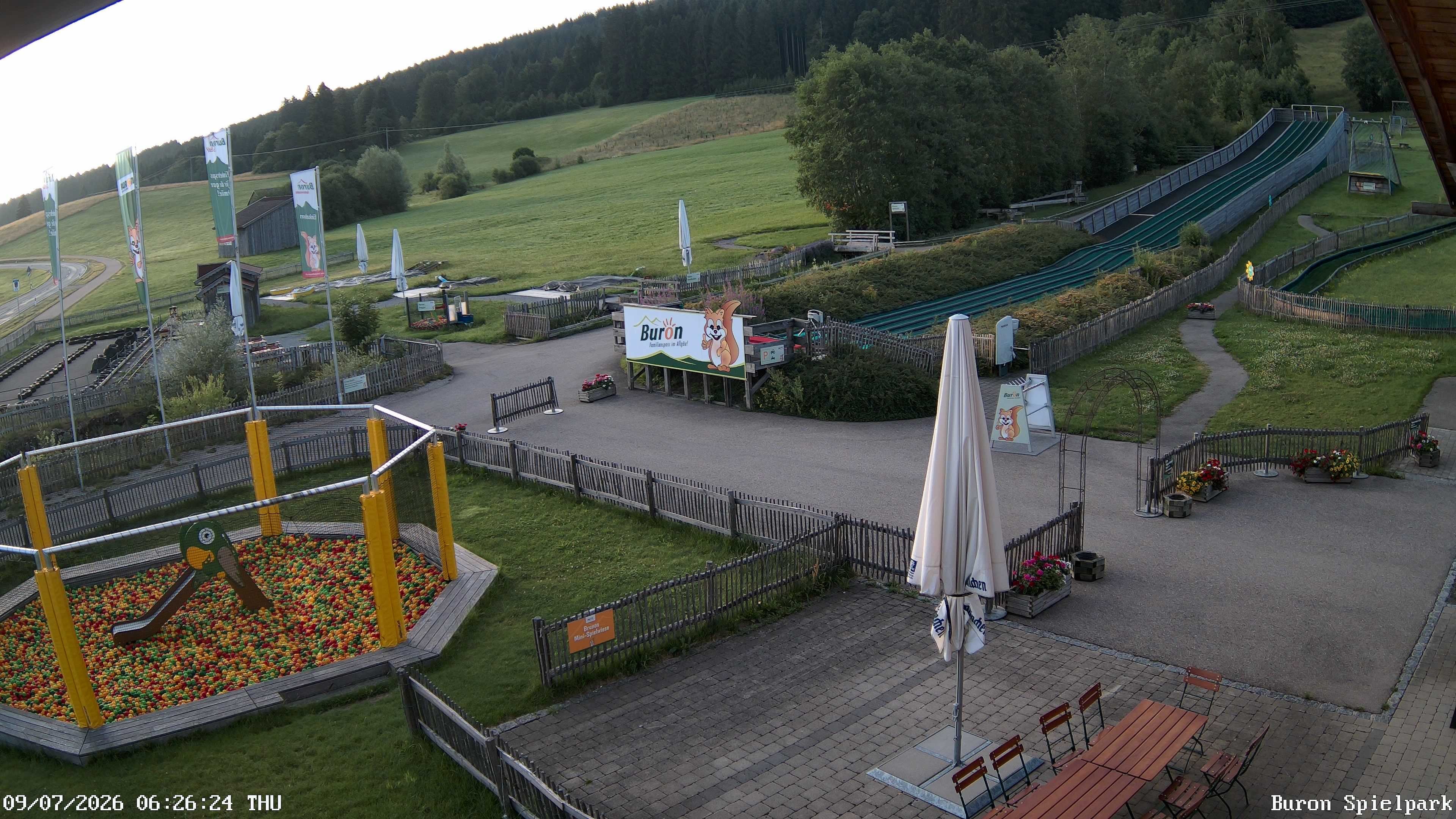 Archiv Foto Webcam Fernsicht auf den Gasthof Buron Stadl im Tal