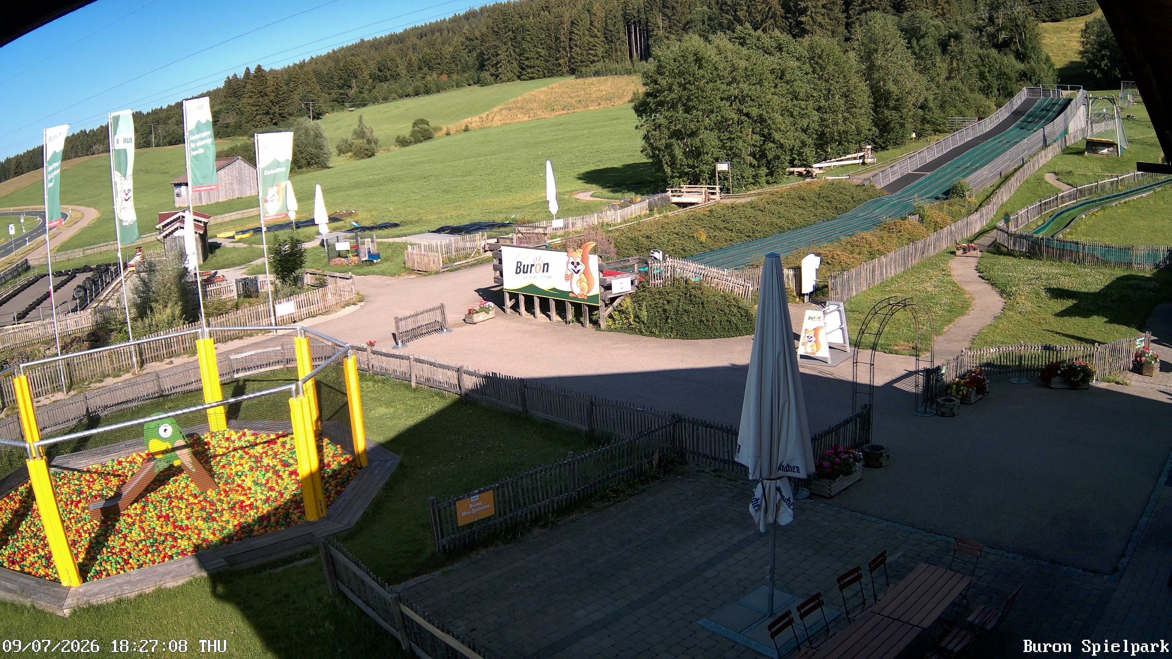 Archiv Foto Webcam Fernsicht auf den Gasthof Buron Stadl im Tal