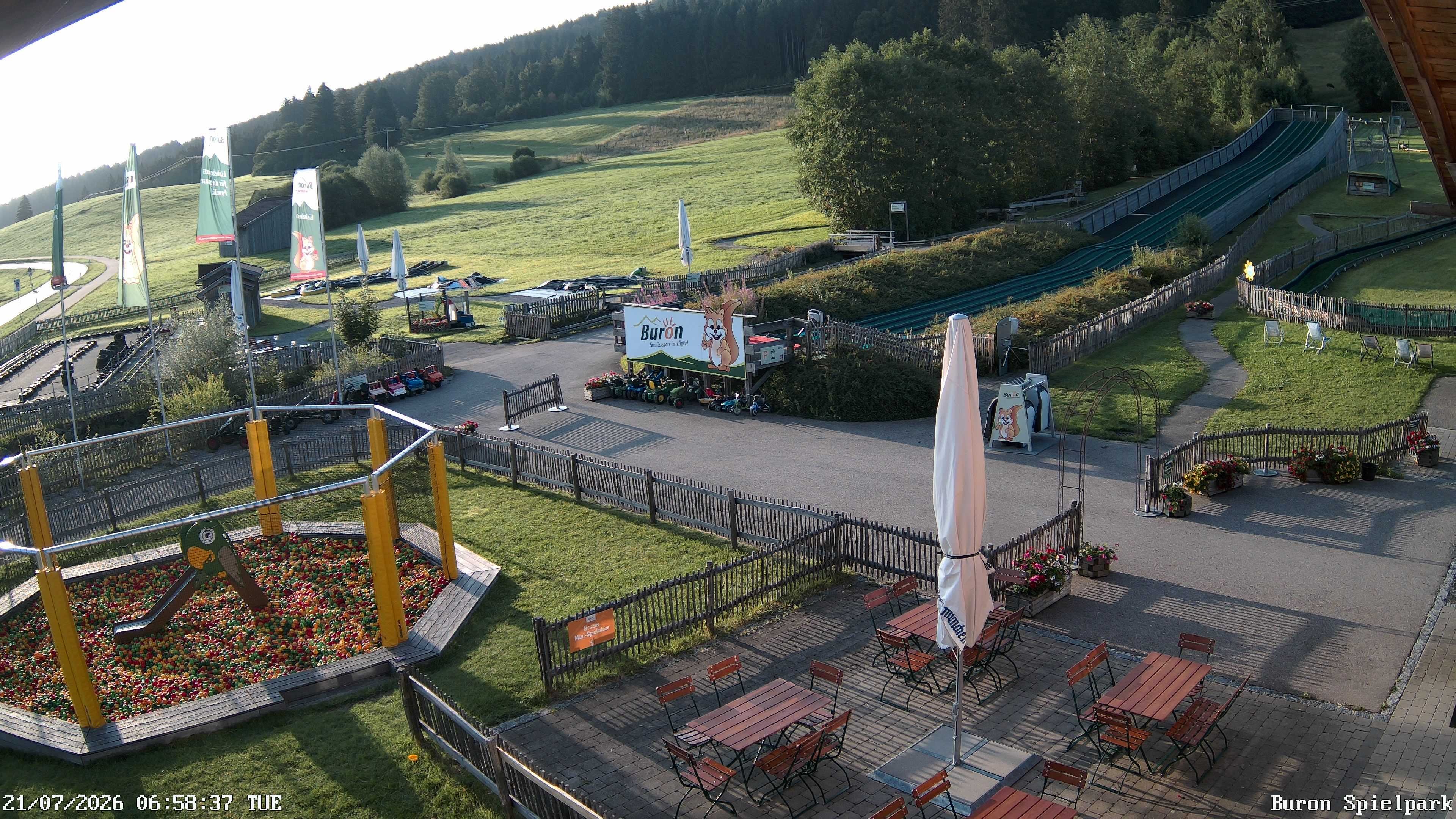 Archiv Foto Webcam Fernsicht auf den Gasthof Buron Stadl im Tal