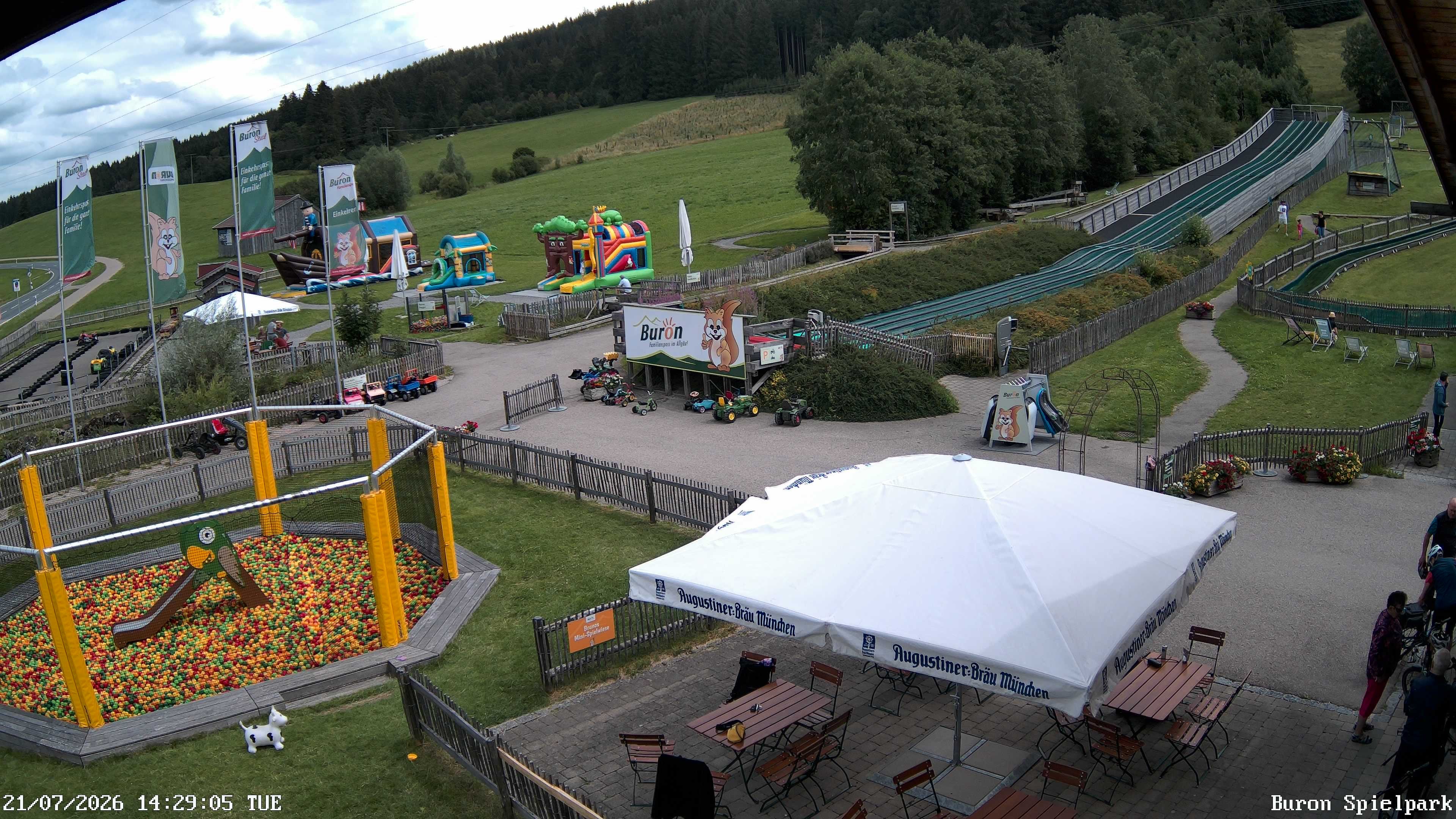 Archiv Foto Webcam Fernsicht auf den Gasthof Buron Stadl im Tal