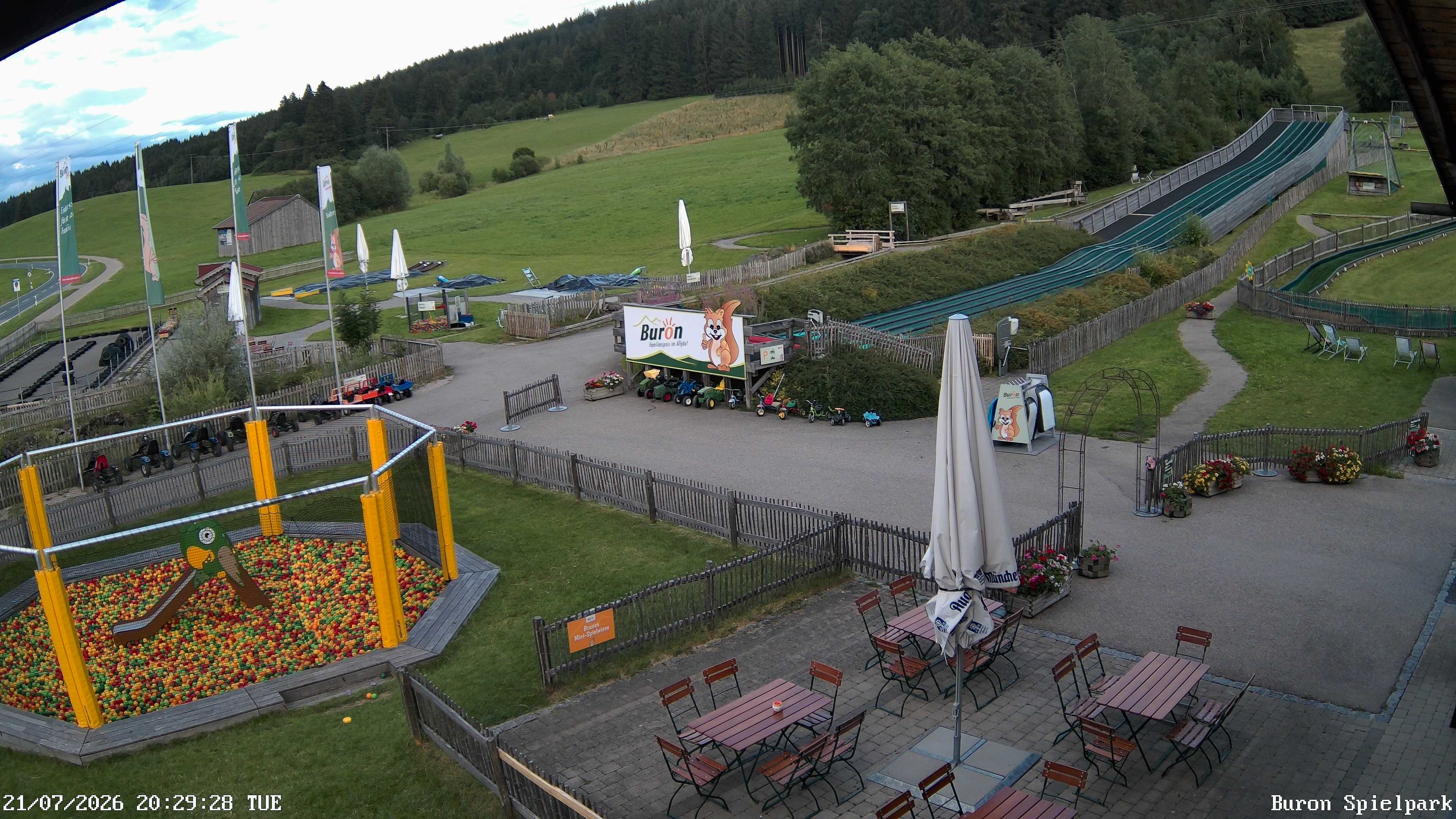 Archiv Foto Webcam Fernsicht auf den Gasthof Buron Stadl im Tal