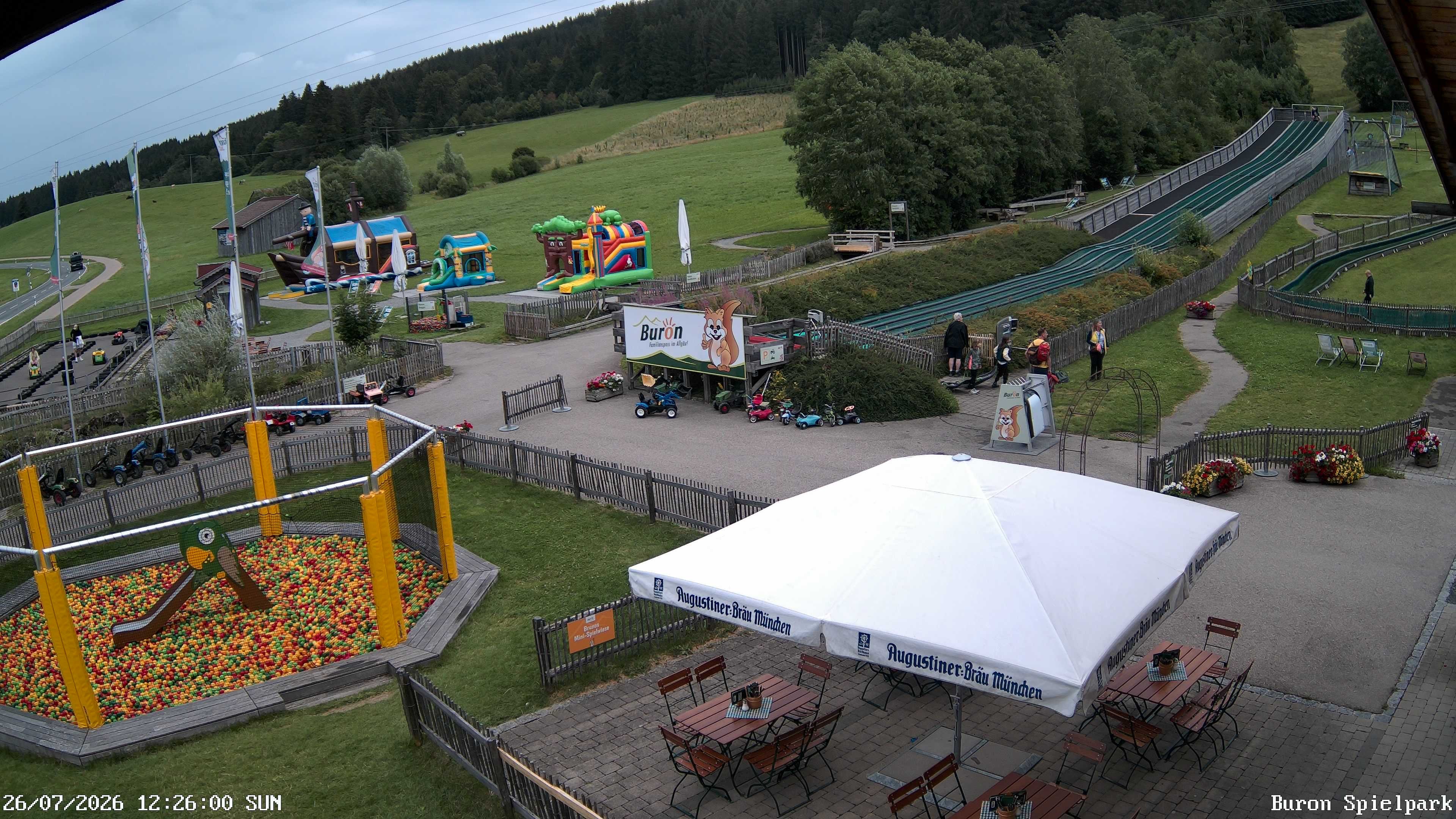 Archiv Foto Webcam Fernsicht auf den Gasthof Buron Stadl im Tal