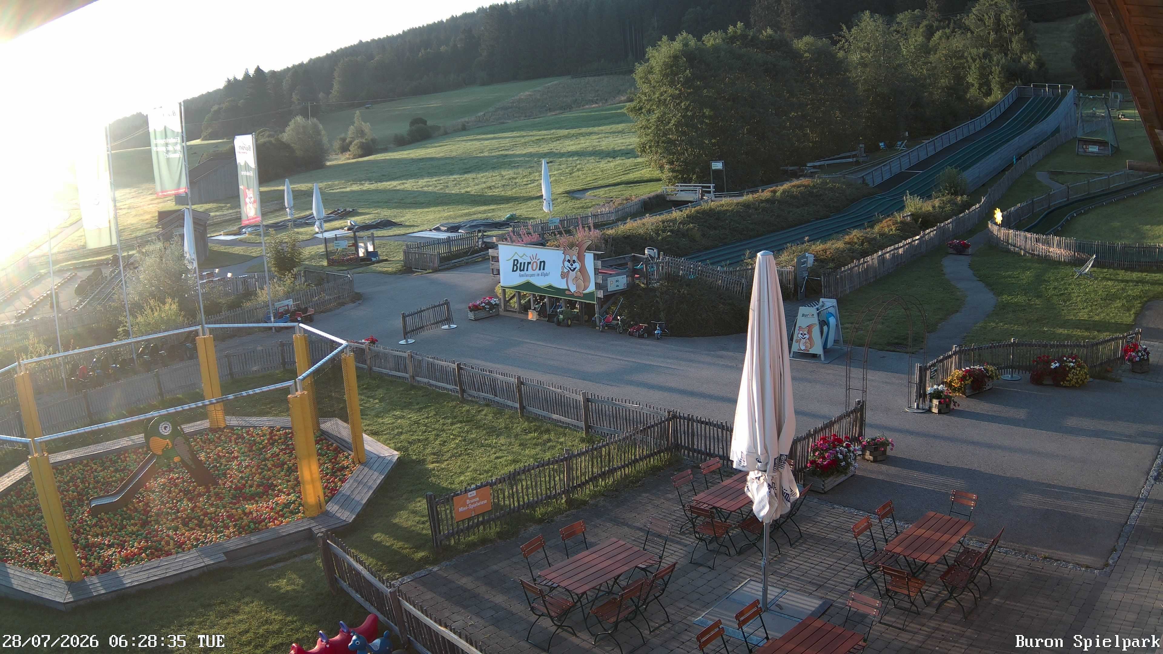 Archiv Foto Webcam Fernsicht auf den Gasthof Buron Stadl im Tal