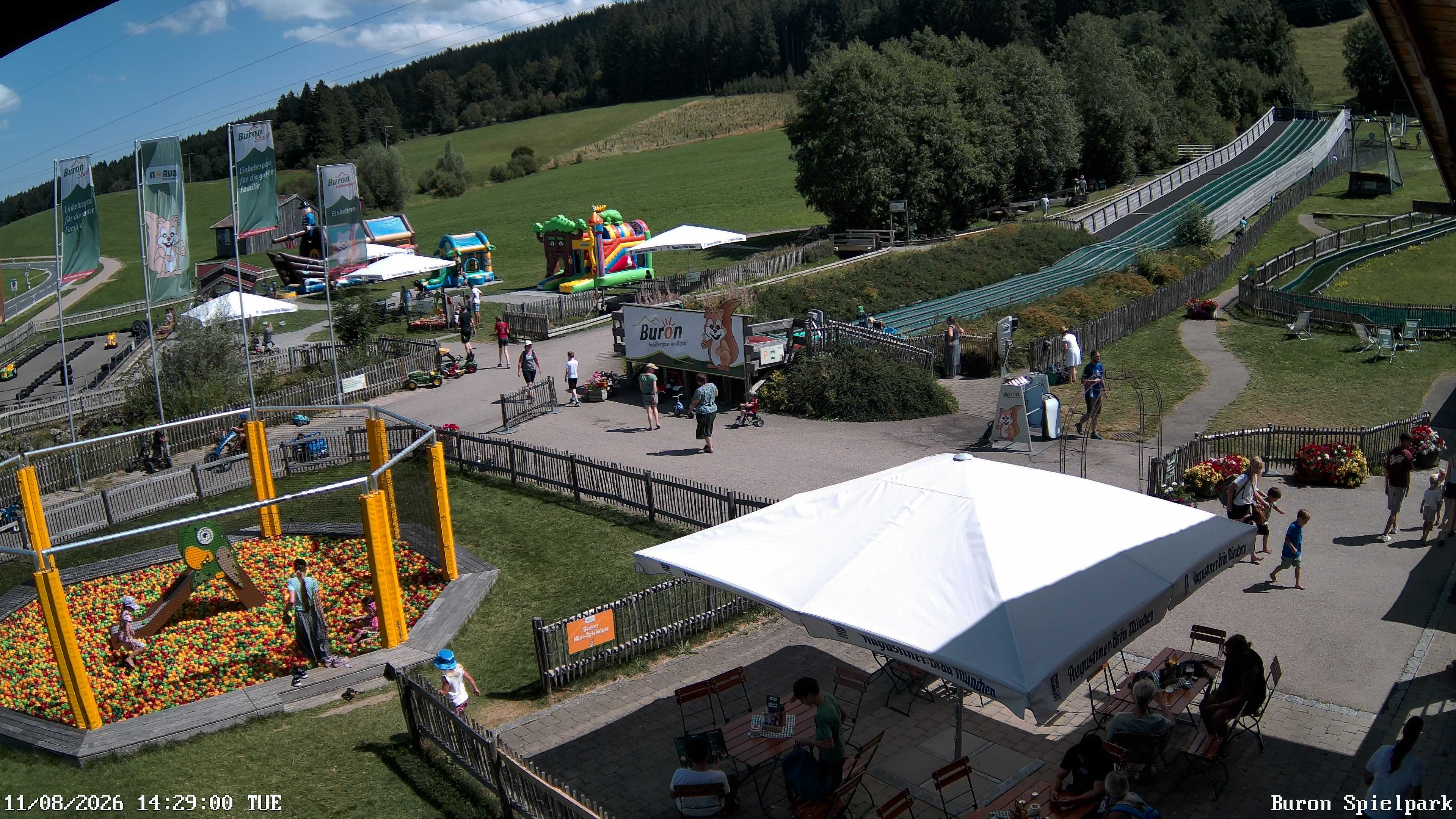 Archiv Foto Webcam Fernsicht auf den Gasthof Buron Stadl im Tal