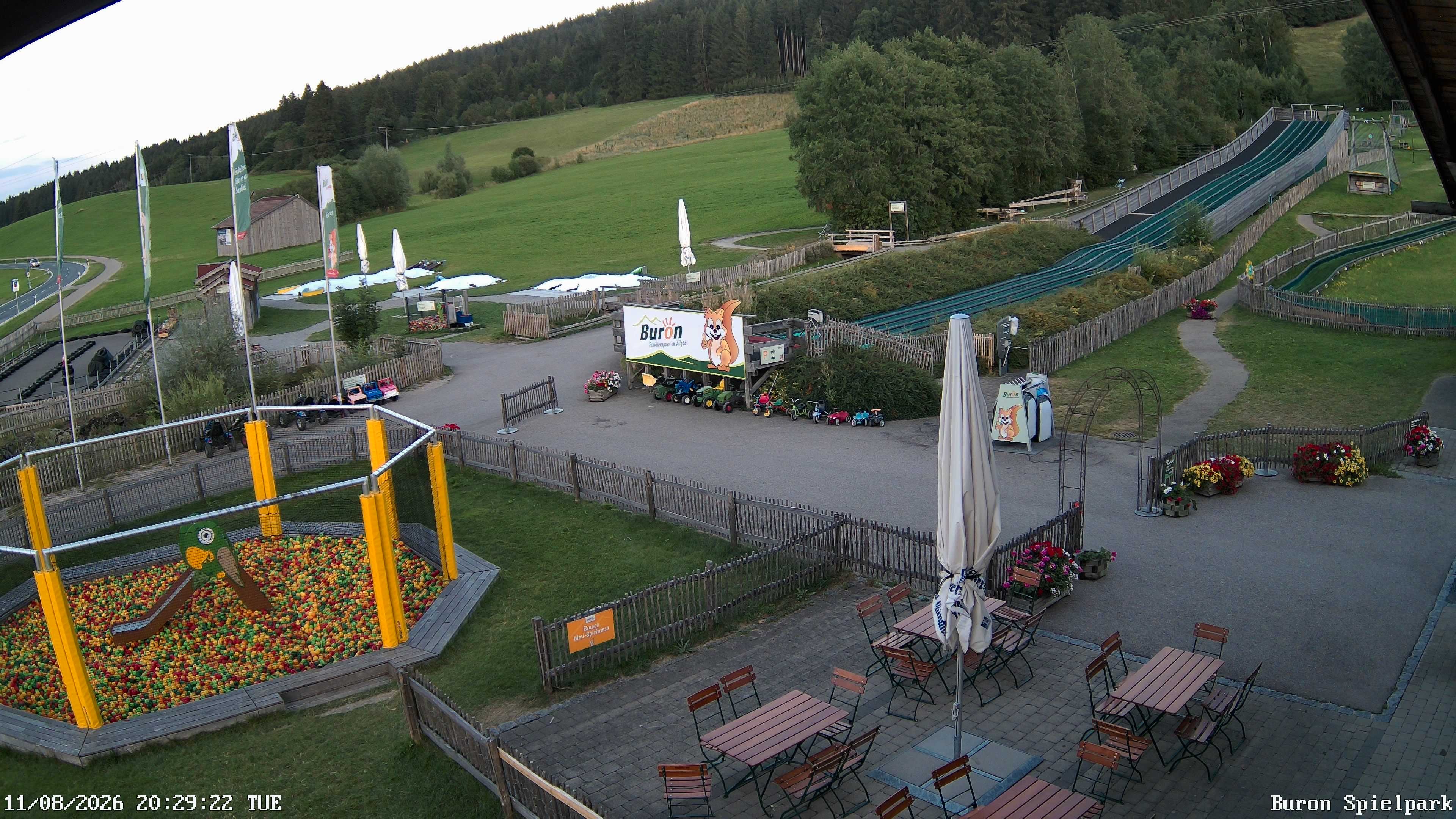 Archiv Foto Webcam Fernsicht auf den Gasthof Buron Stadl im Tal