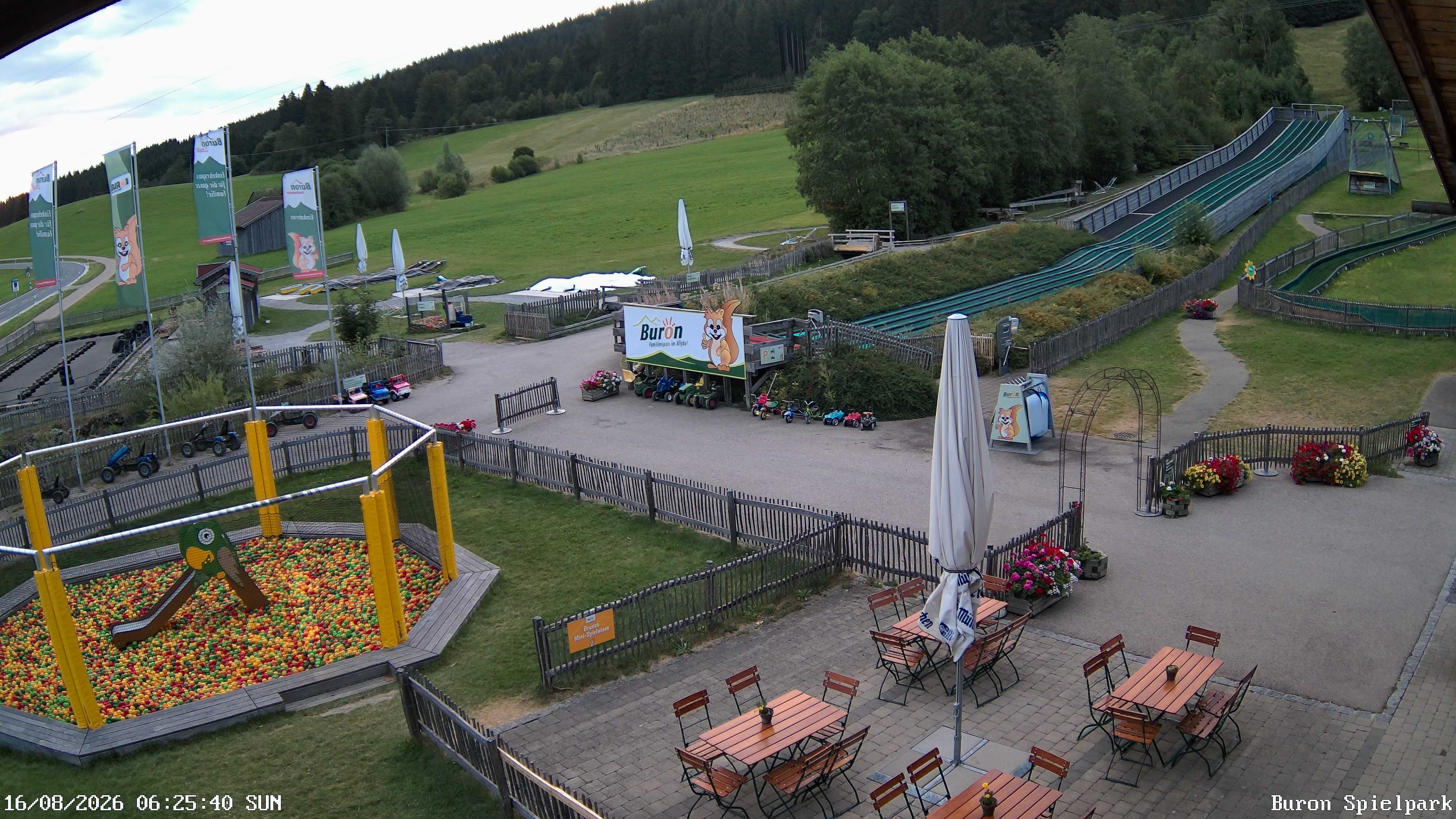 Archiv Foto Webcam Fernsicht auf den Gasthof Buron Stadl im Tal