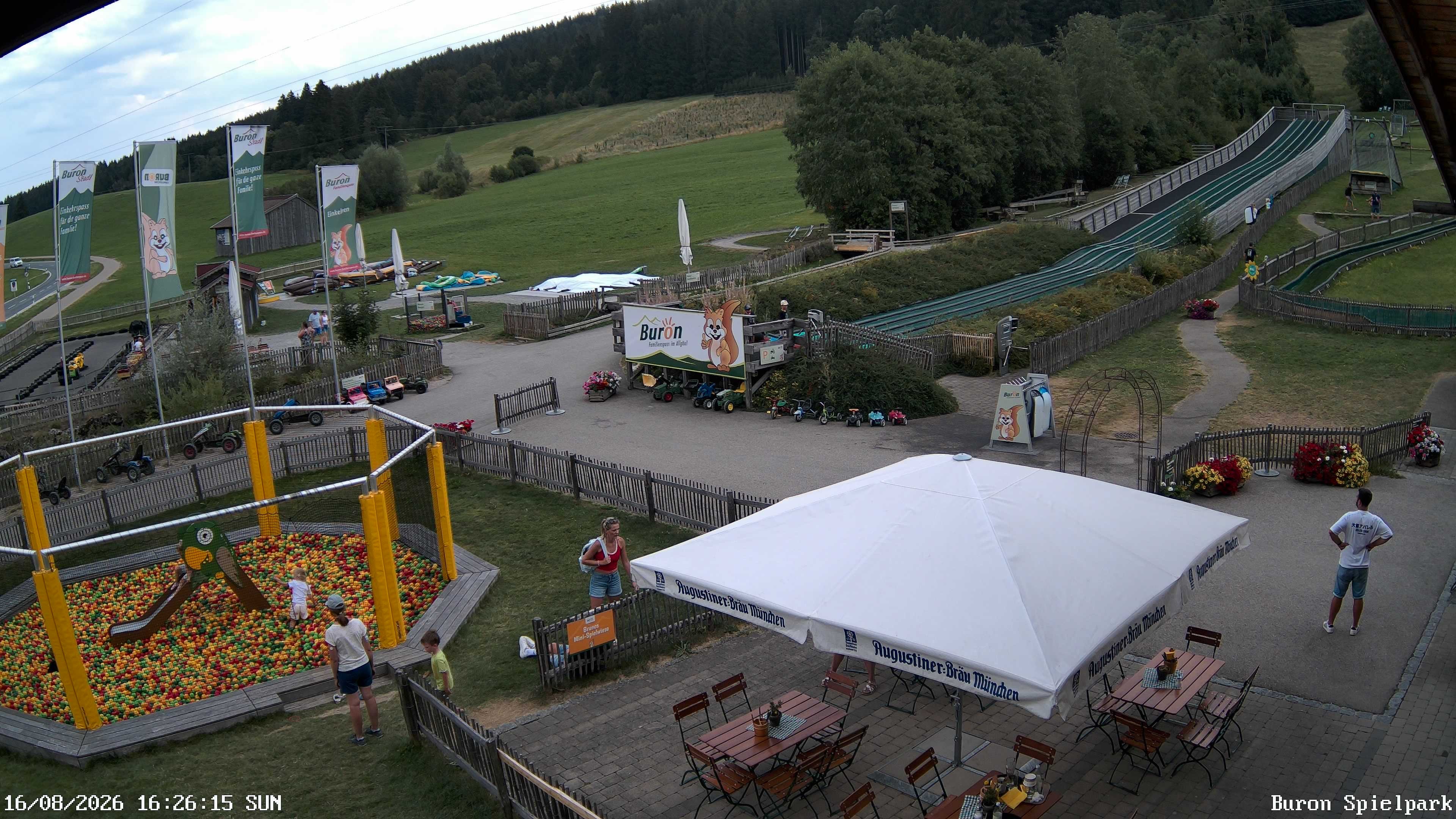 Archiv Foto Webcam Fernsicht auf den Gasthof Buron Stadl im Tal