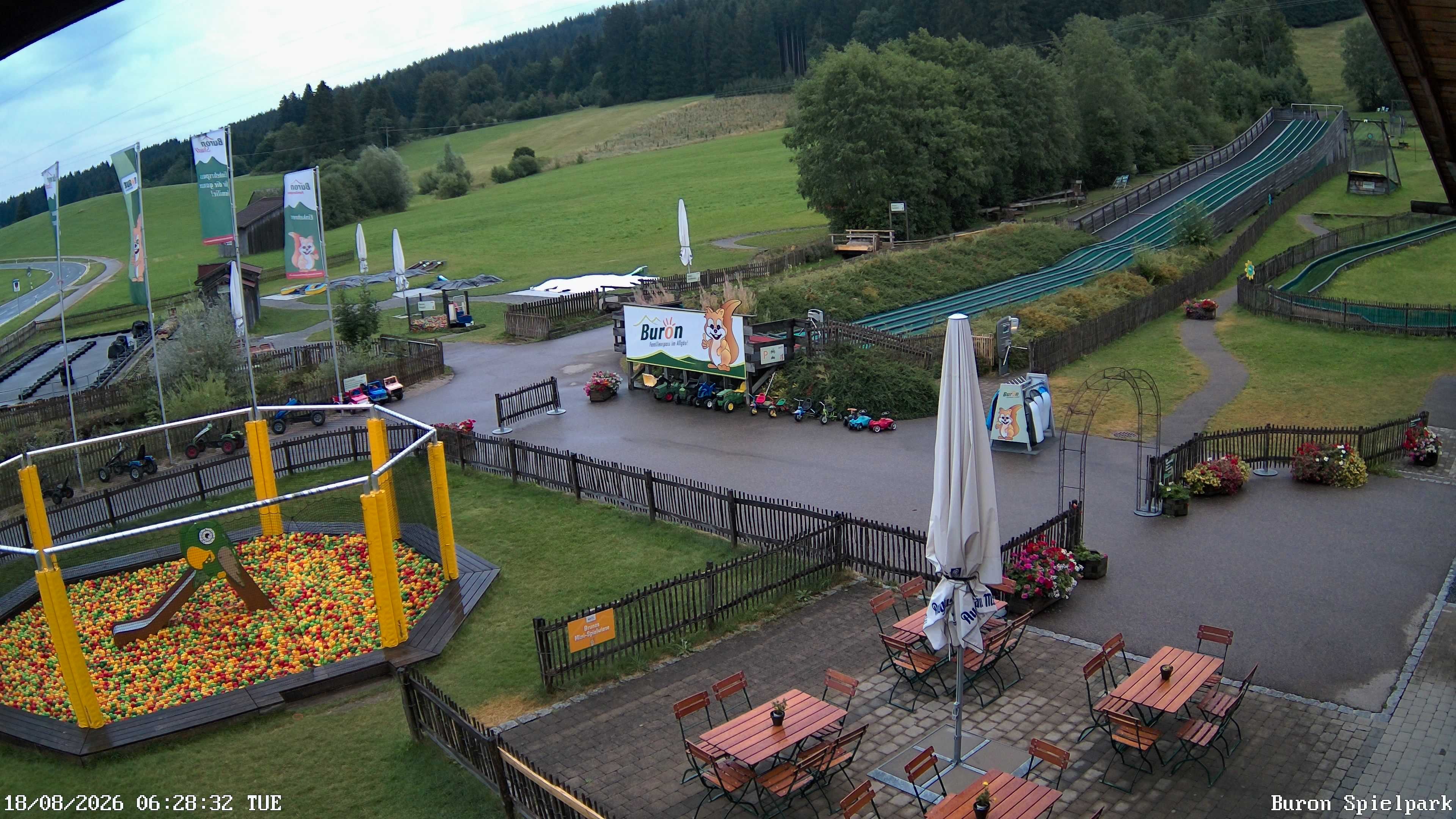 Archiv Foto Webcam Fernsicht auf den Gasthof Buron Stadl im Tal