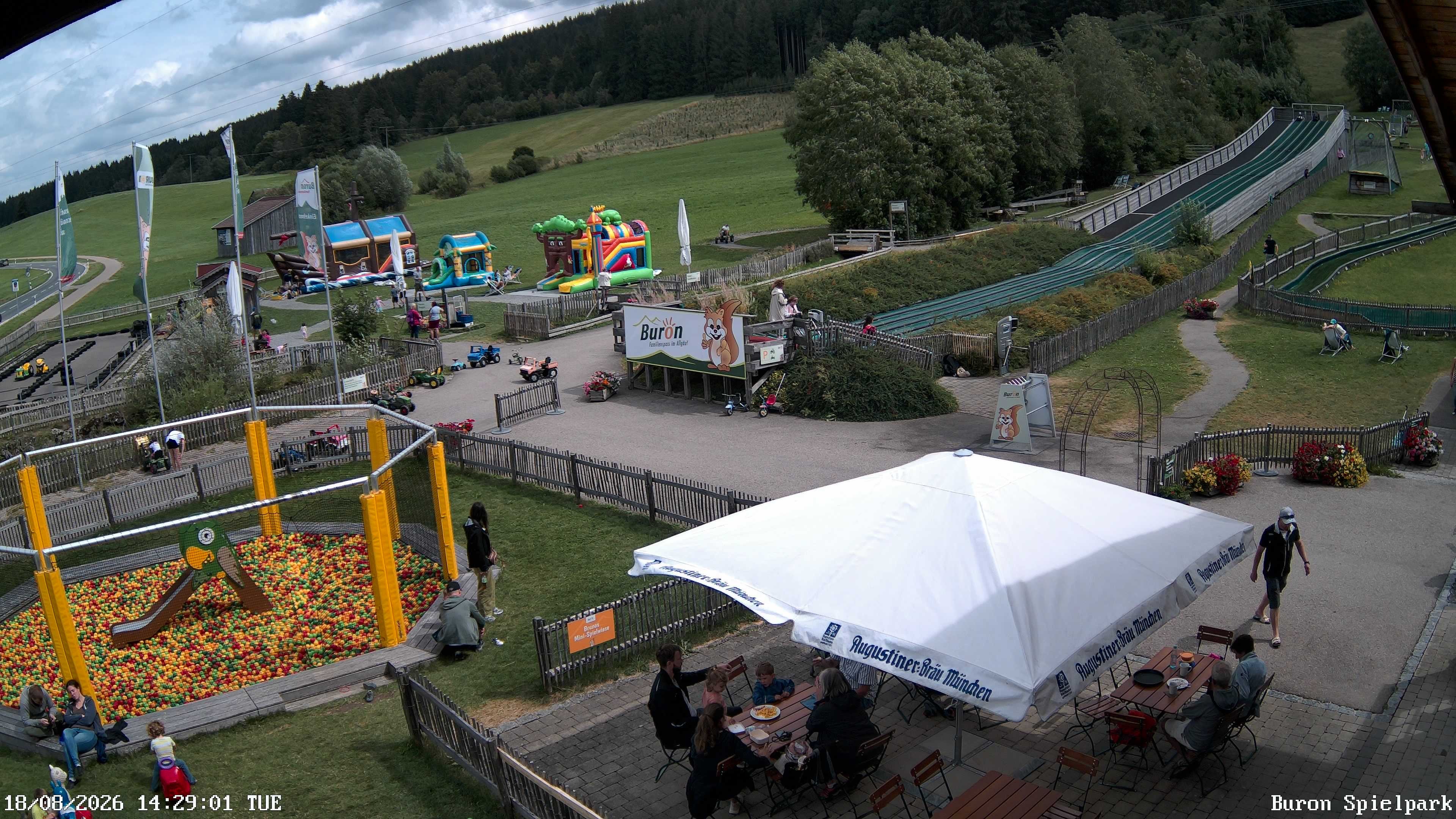 Archiv Foto Webcam Fernsicht auf den Gasthof Buron Stadl im Tal