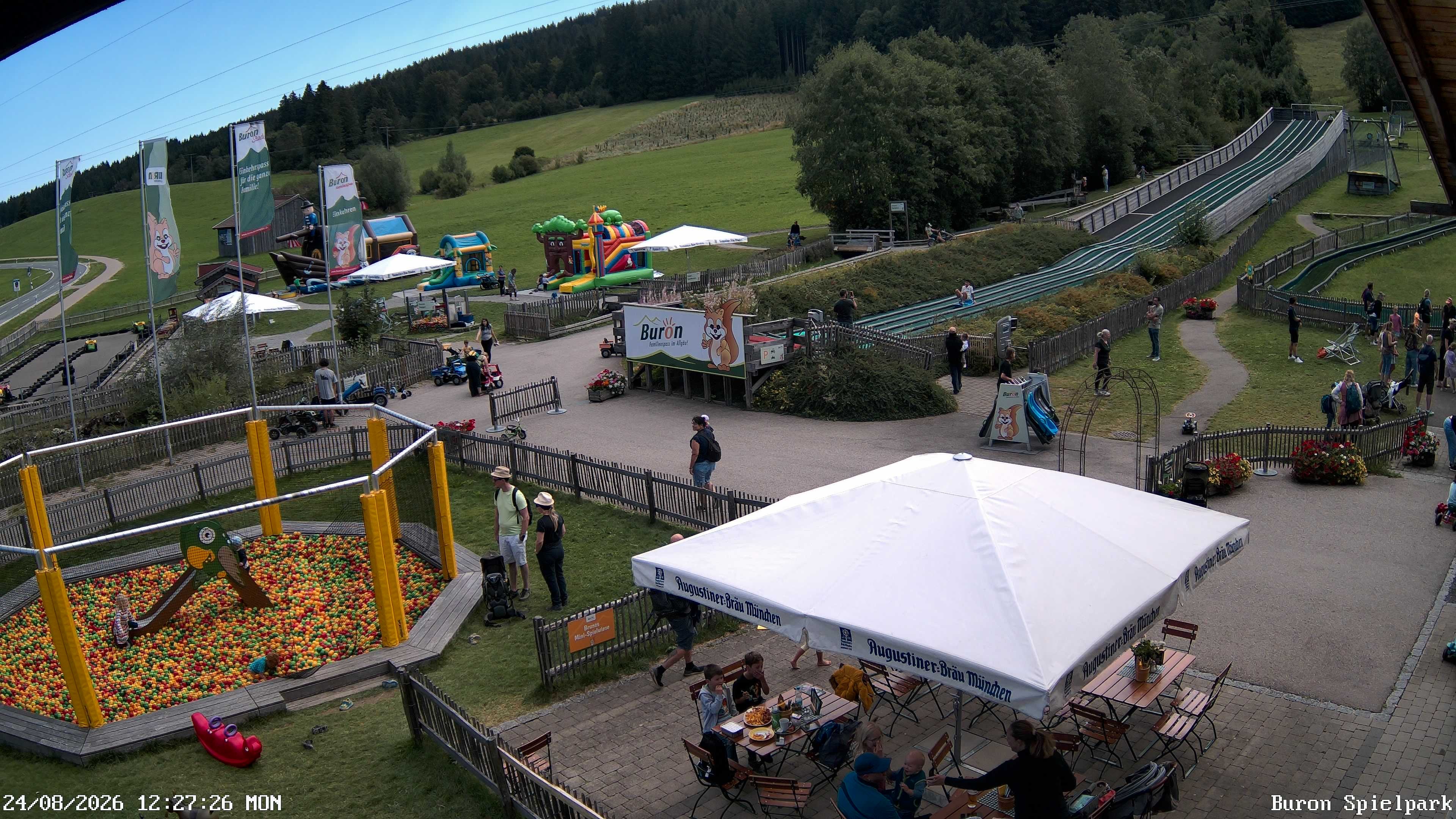 Archiv Foto Webcam Fernsicht auf den Gasthof Buron Stadl im Tal