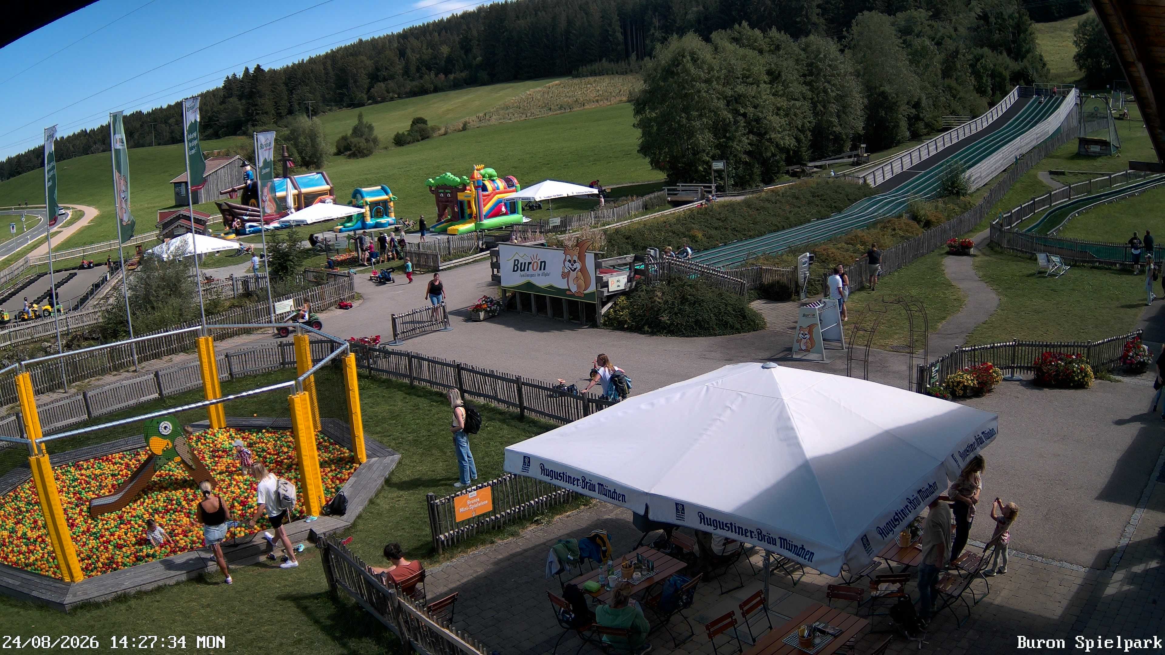 Archiv Foto Webcam Fernsicht auf den Gasthof Buron Stadl im Tal