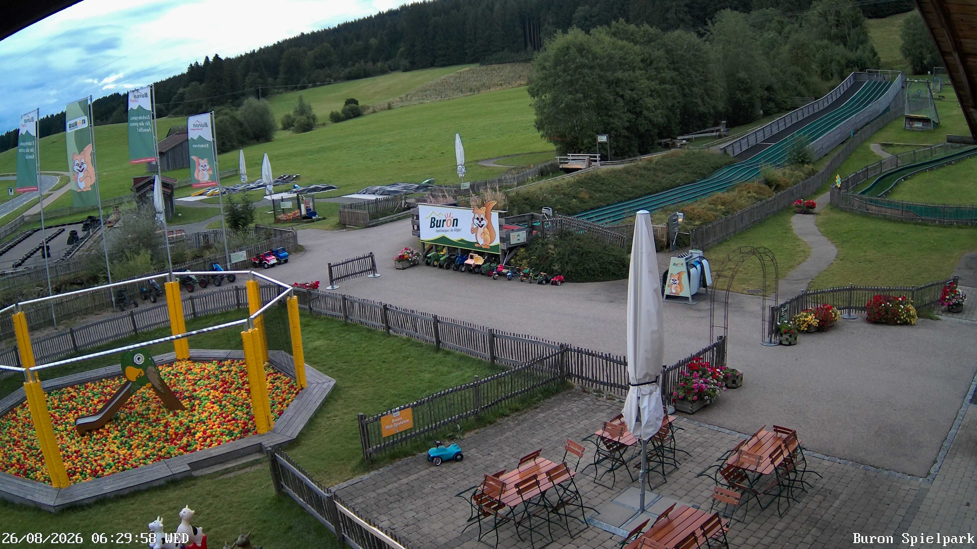 Archiv Foto Webcam Fernsicht auf den Gasthof Buron Stadl im Tal