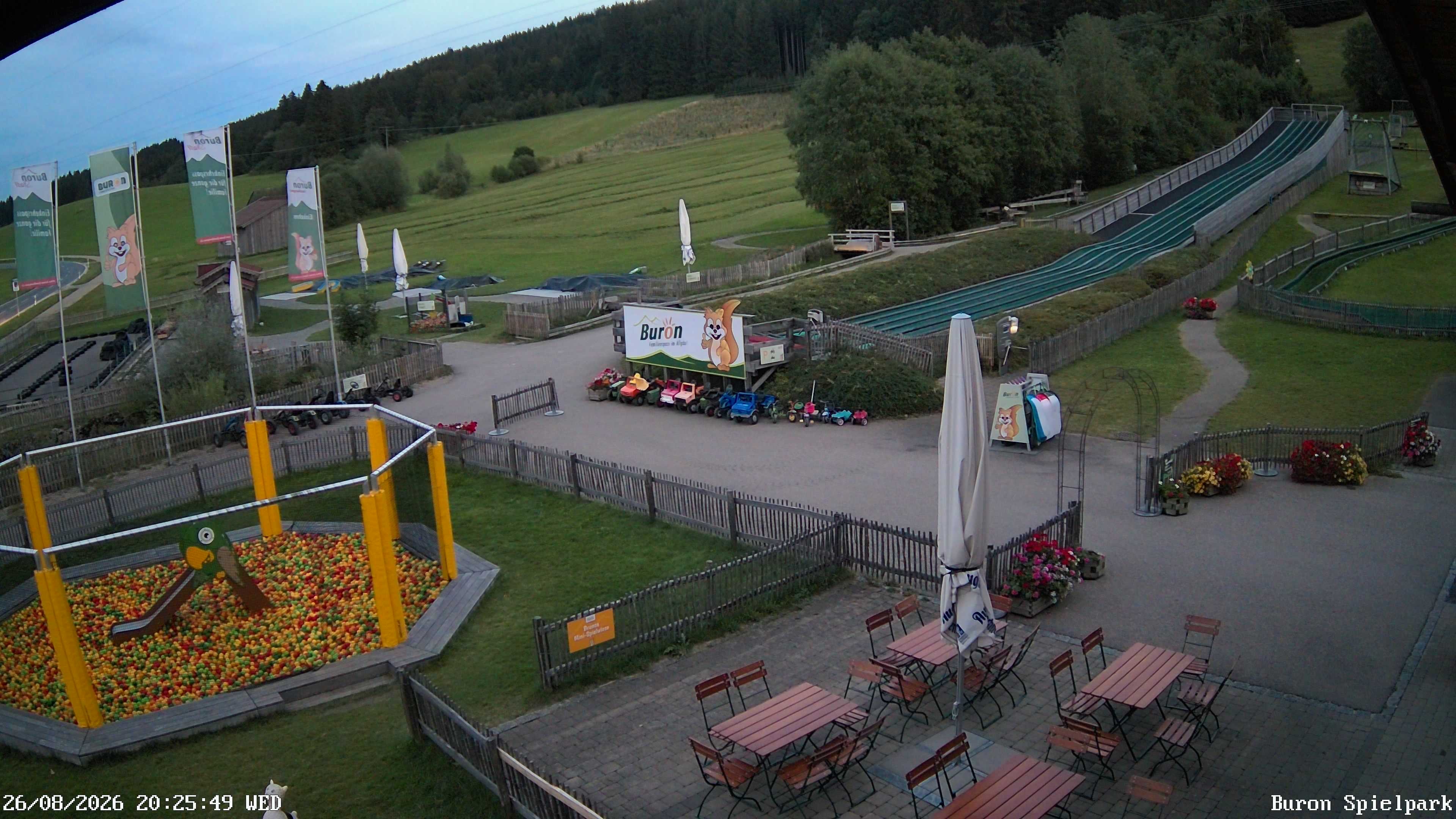 Archiv Foto Webcam Fernsicht auf den Gasthof Buron Stadl im Tal
