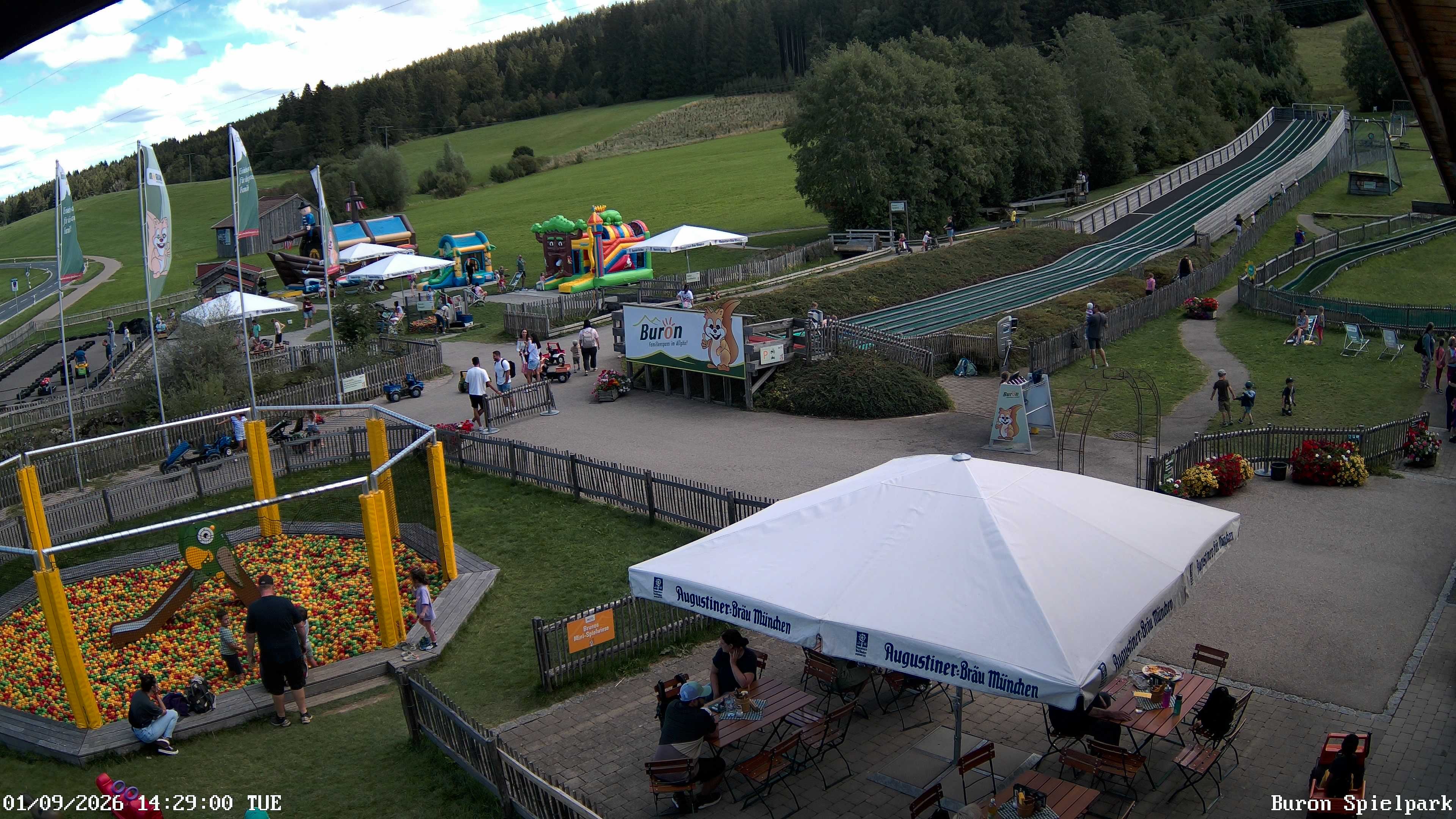 Archiv Foto Webcam Fernsicht auf den Gasthof Buron Stadl im Tal
