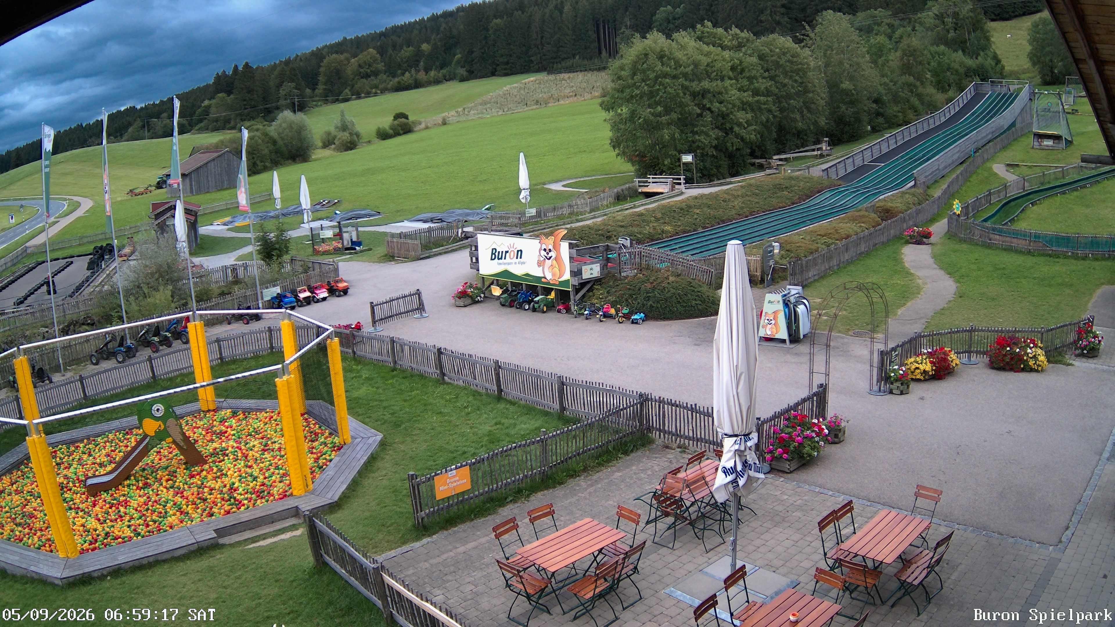 Archiv Foto Webcam Fernsicht auf den Gasthof Buron Stadl im Tal