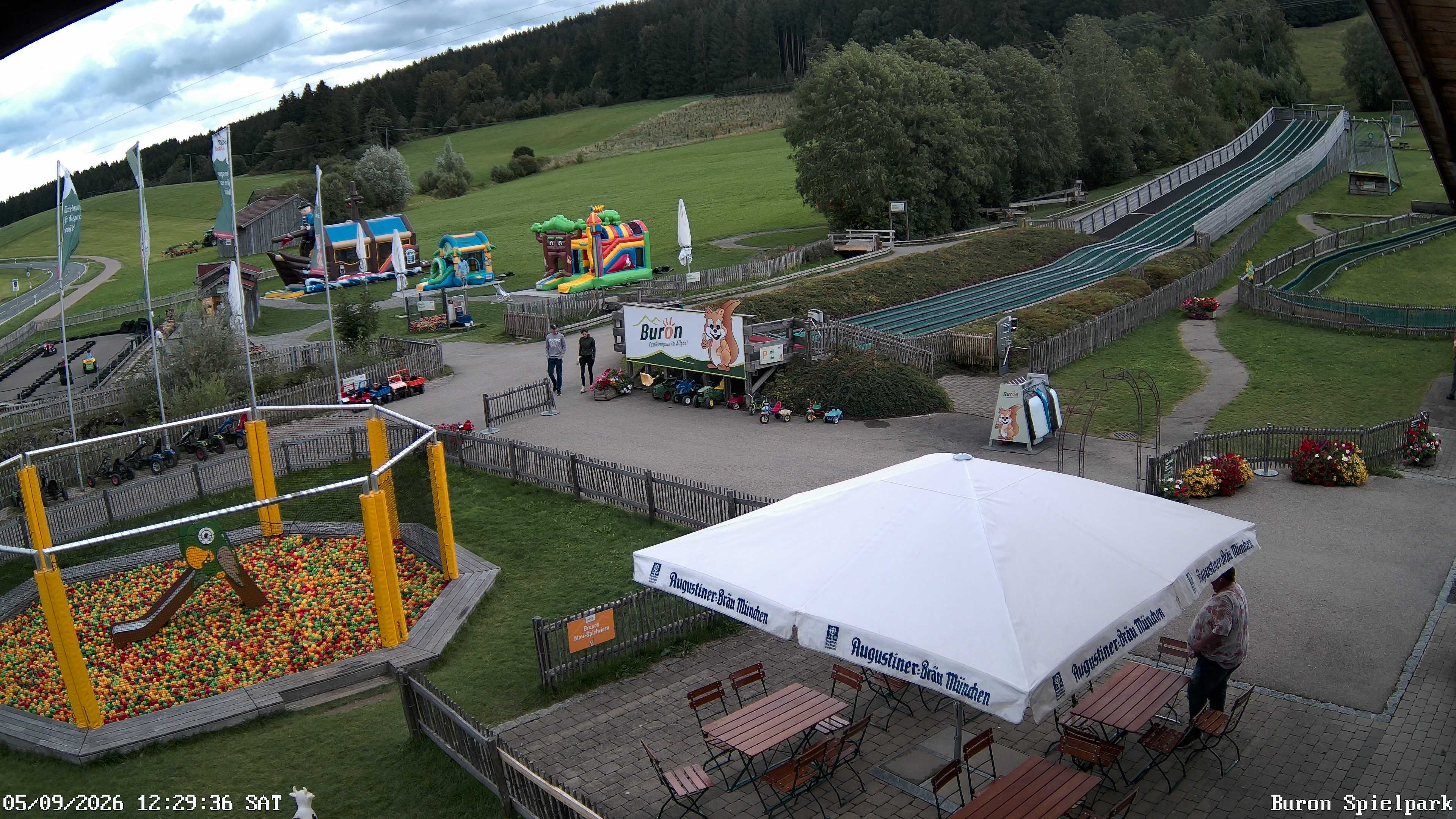 Archiv Foto Webcam Fernsicht auf den Gasthof Buron Stadl im Tal