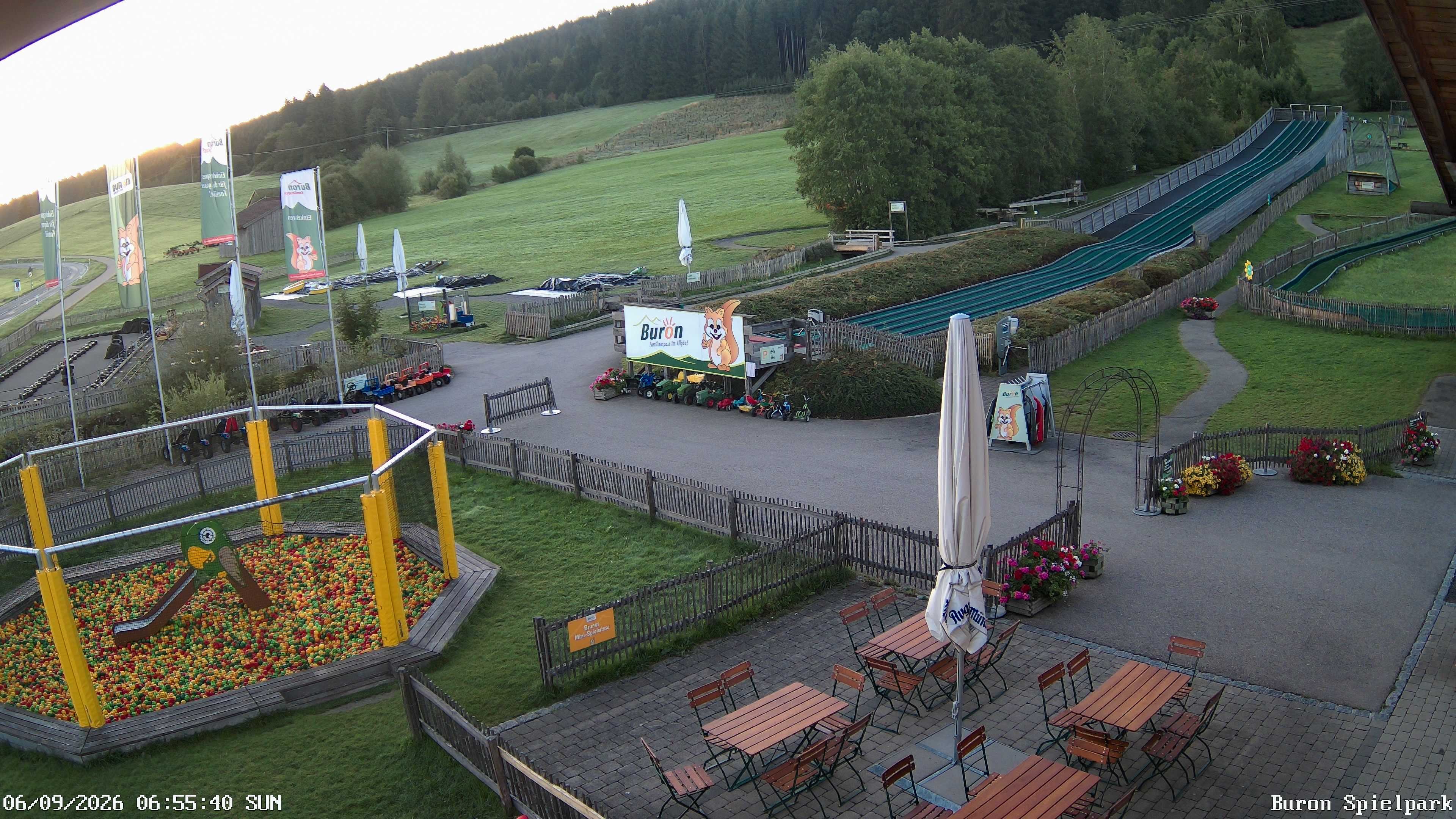 Archiv Foto Webcam Fernsicht auf den Gasthof Buron Stadl im Tal