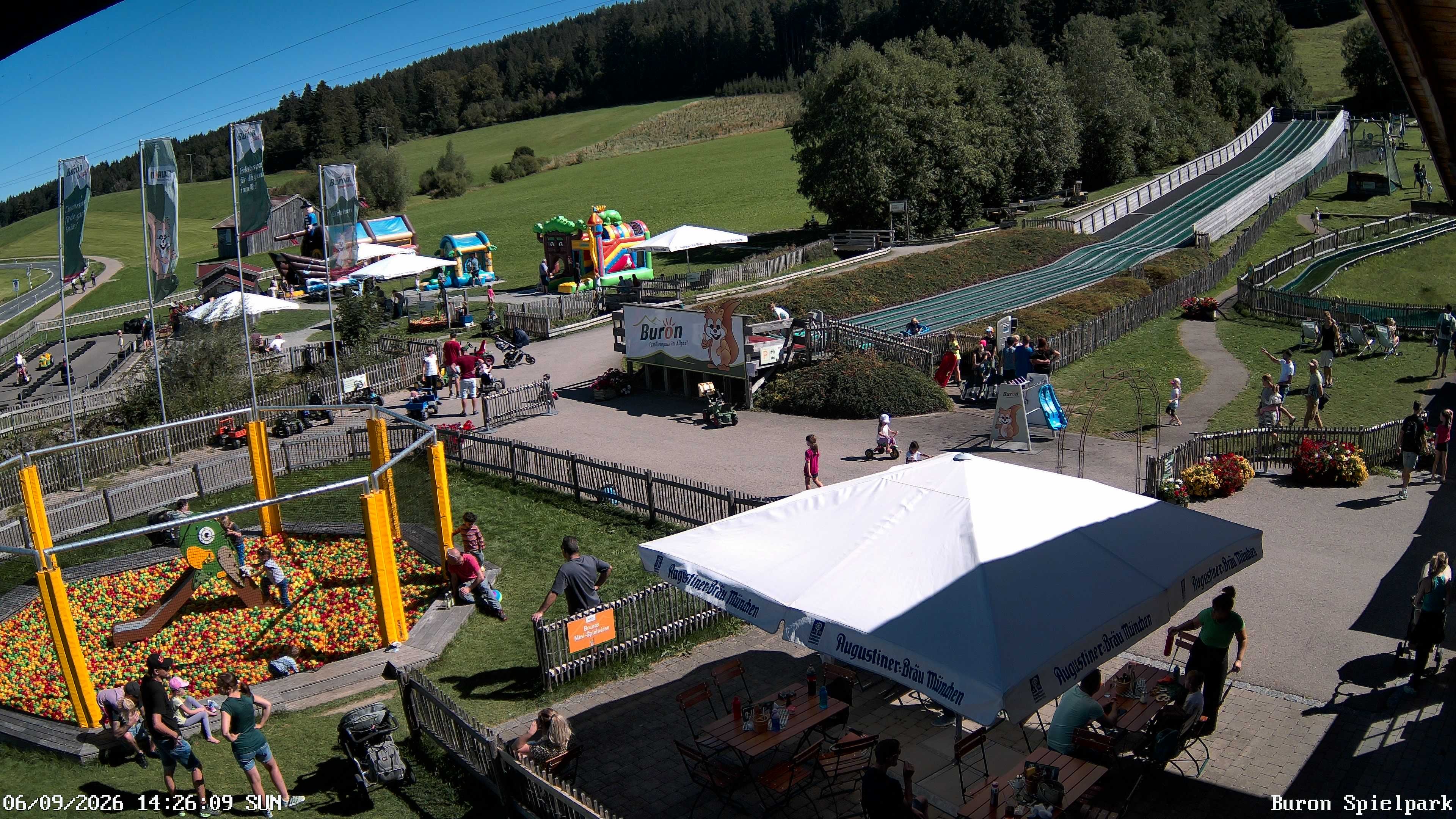 Archiv Foto Webcam Fernsicht auf den Gasthof Buron Stadl im Tal