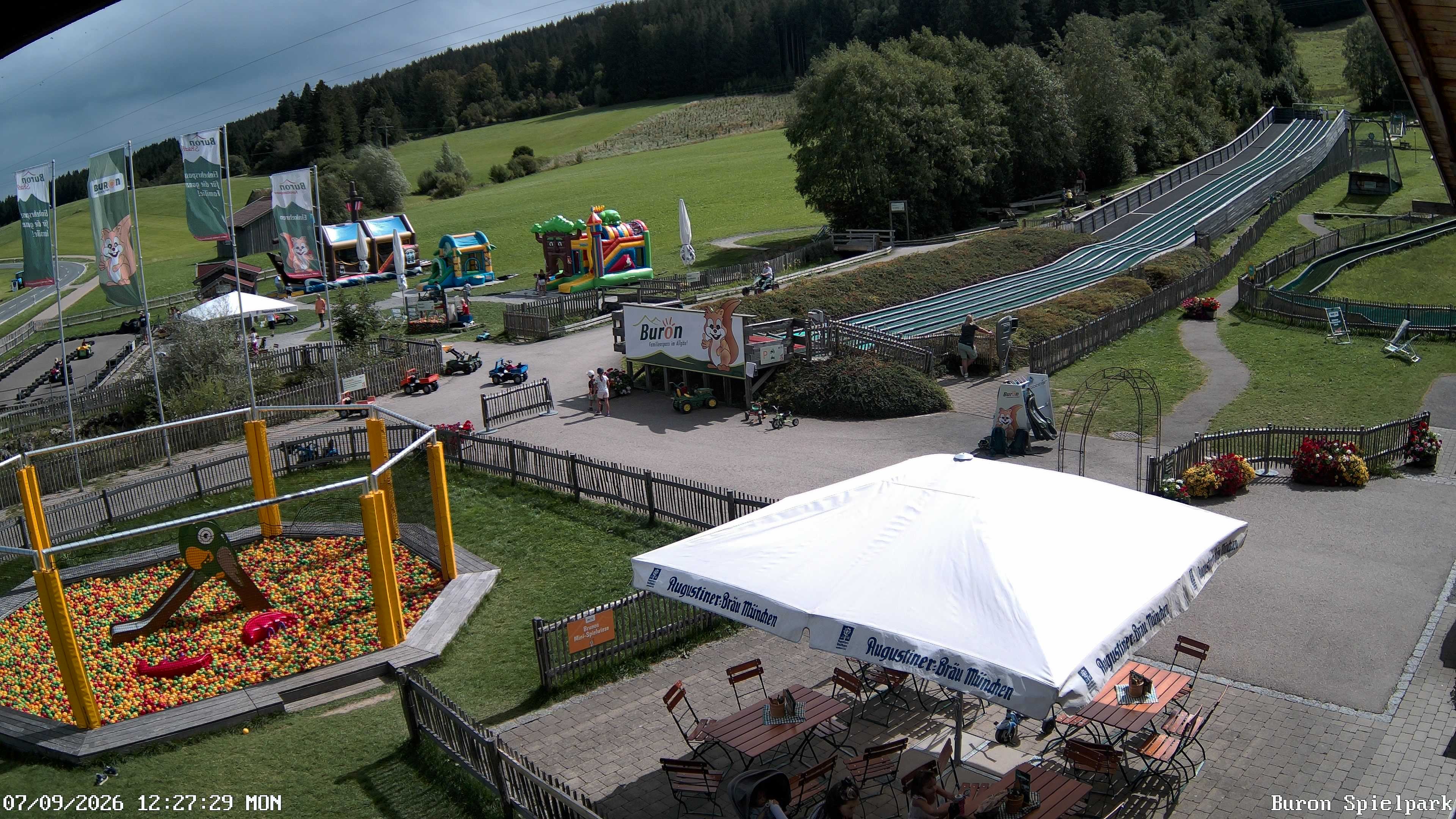 Archiv Foto Webcam Fernsicht auf den Gasthof Buron Stadl im Tal