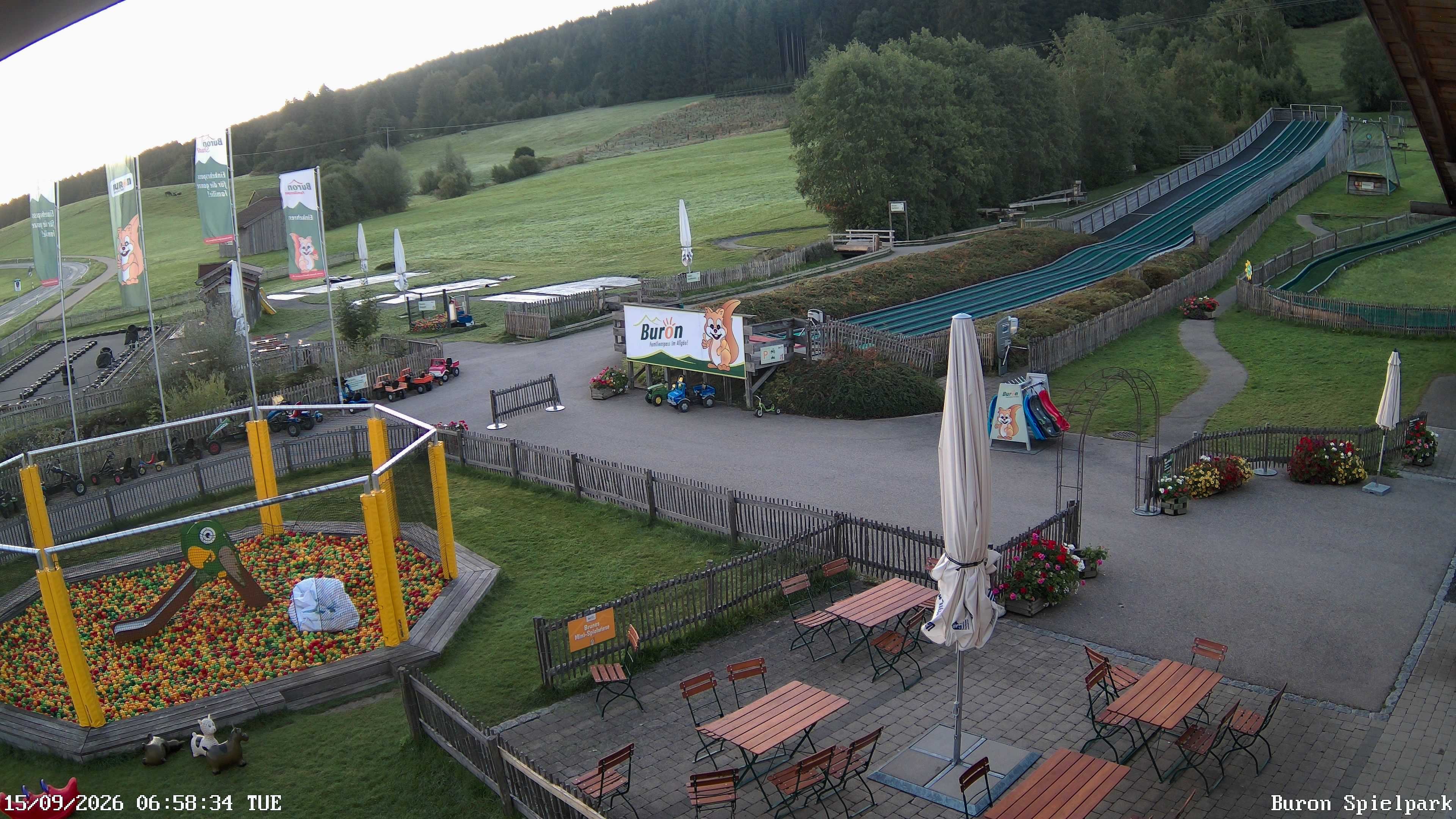 Archiv Foto Webcam Fernsicht auf den Gasthof Buron Stadl im Tal