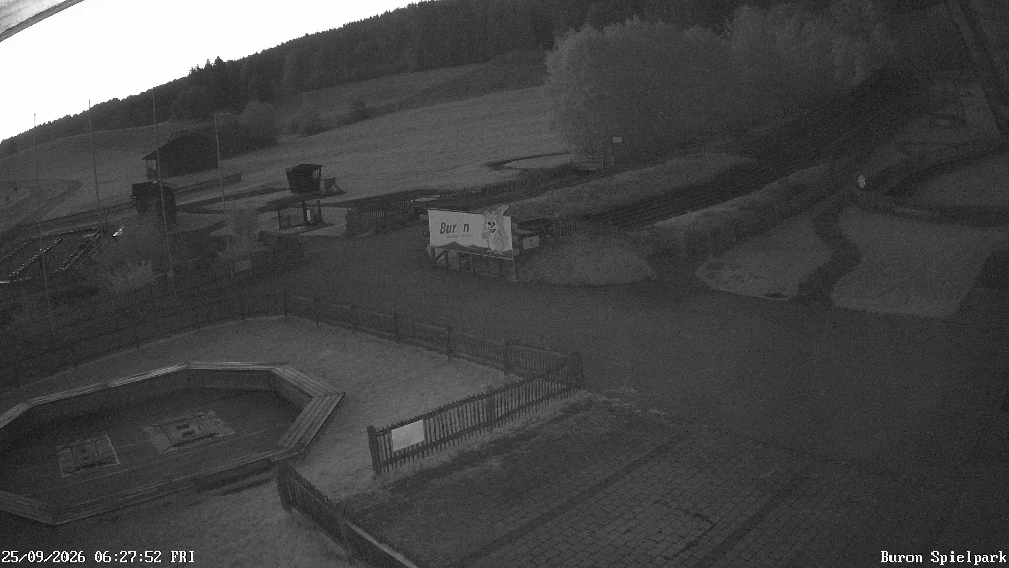 Archived image Webcam with the view of the Alpine restaurant Buron Stadl