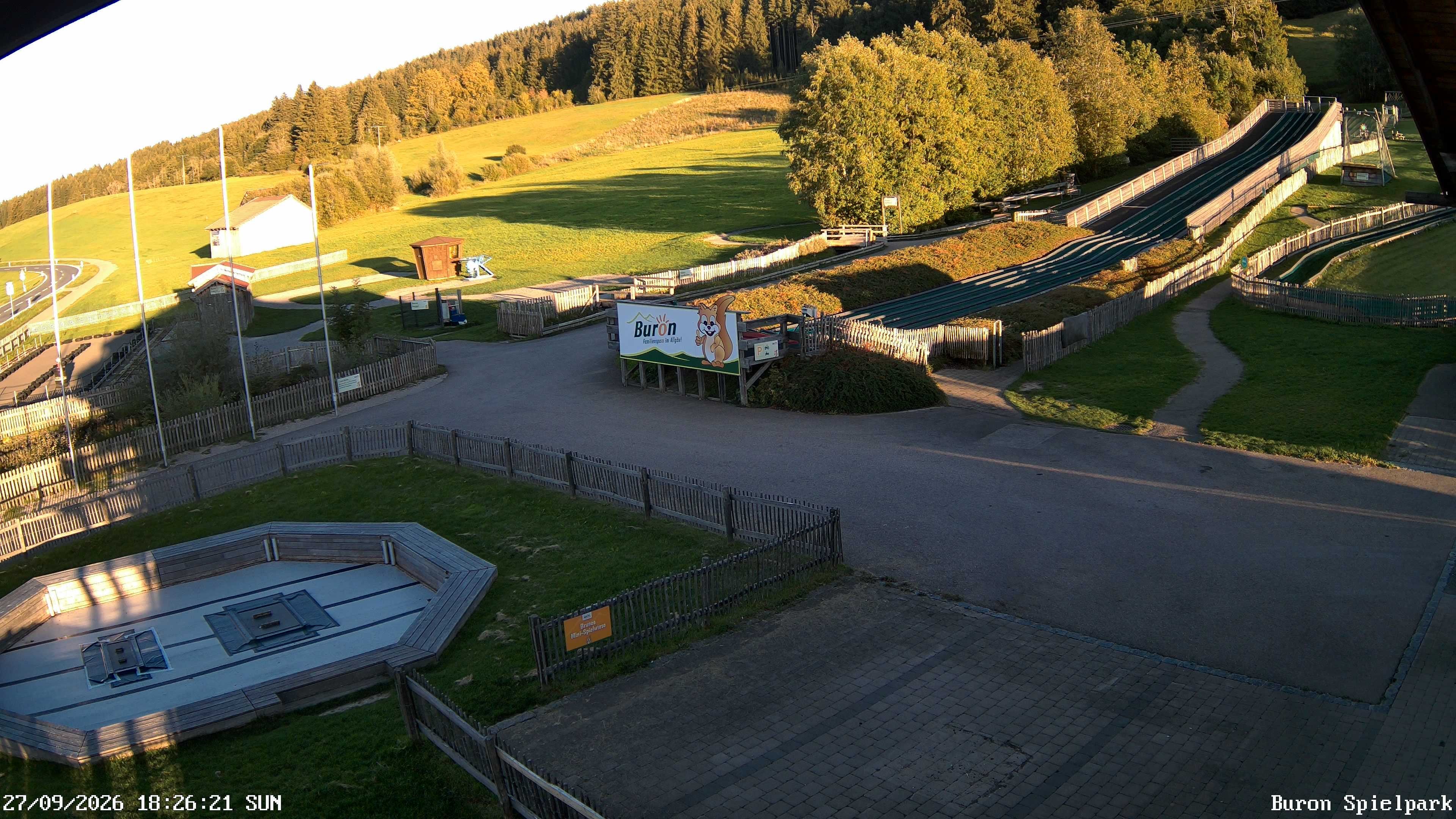 Archiv Foto Webcam Fernsicht auf den Gasthof Buron Stadl im Tal