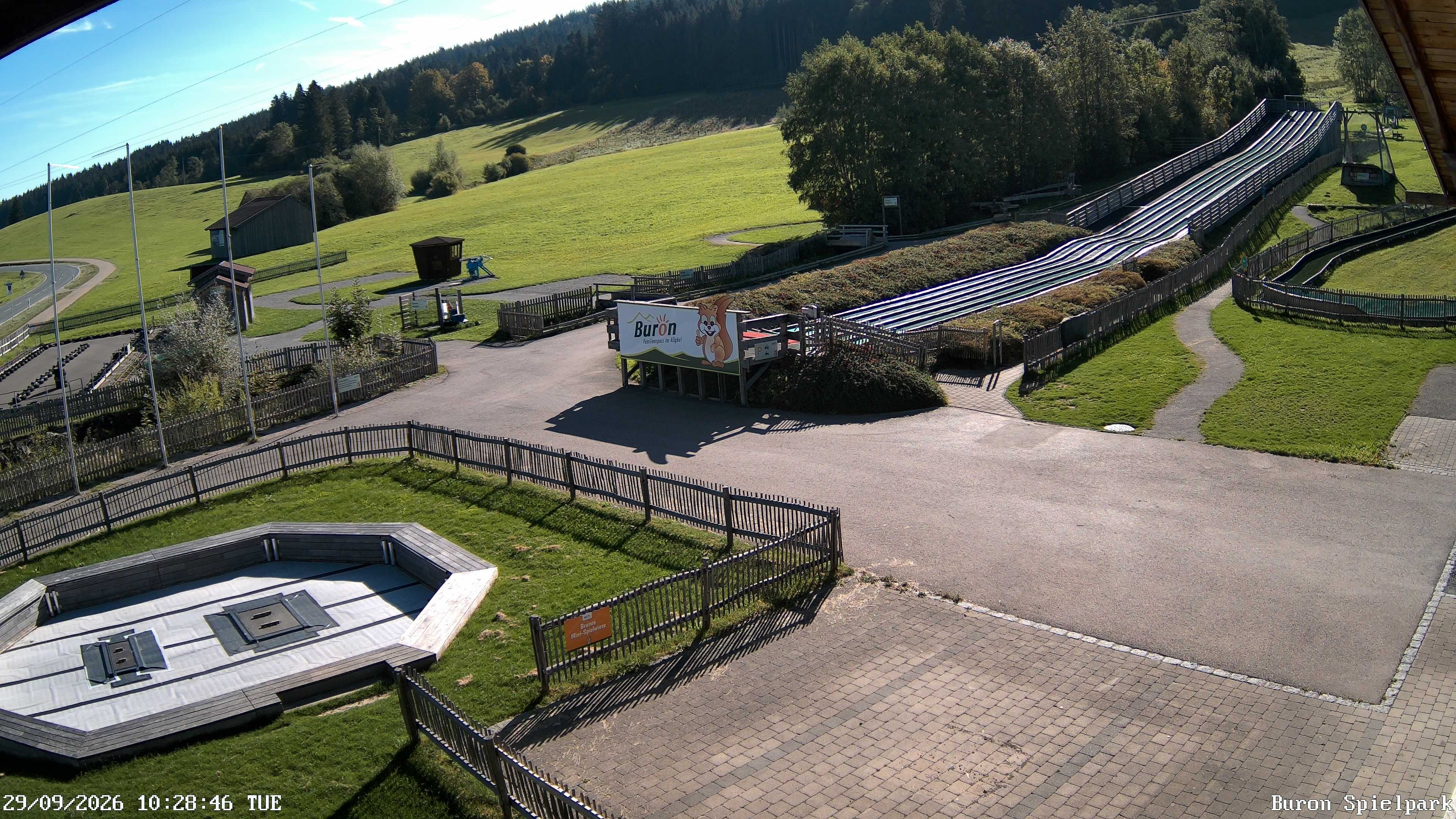 Archiv Foto Webcam Fernsicht auf den Gasthof Buron Stadl im Tal