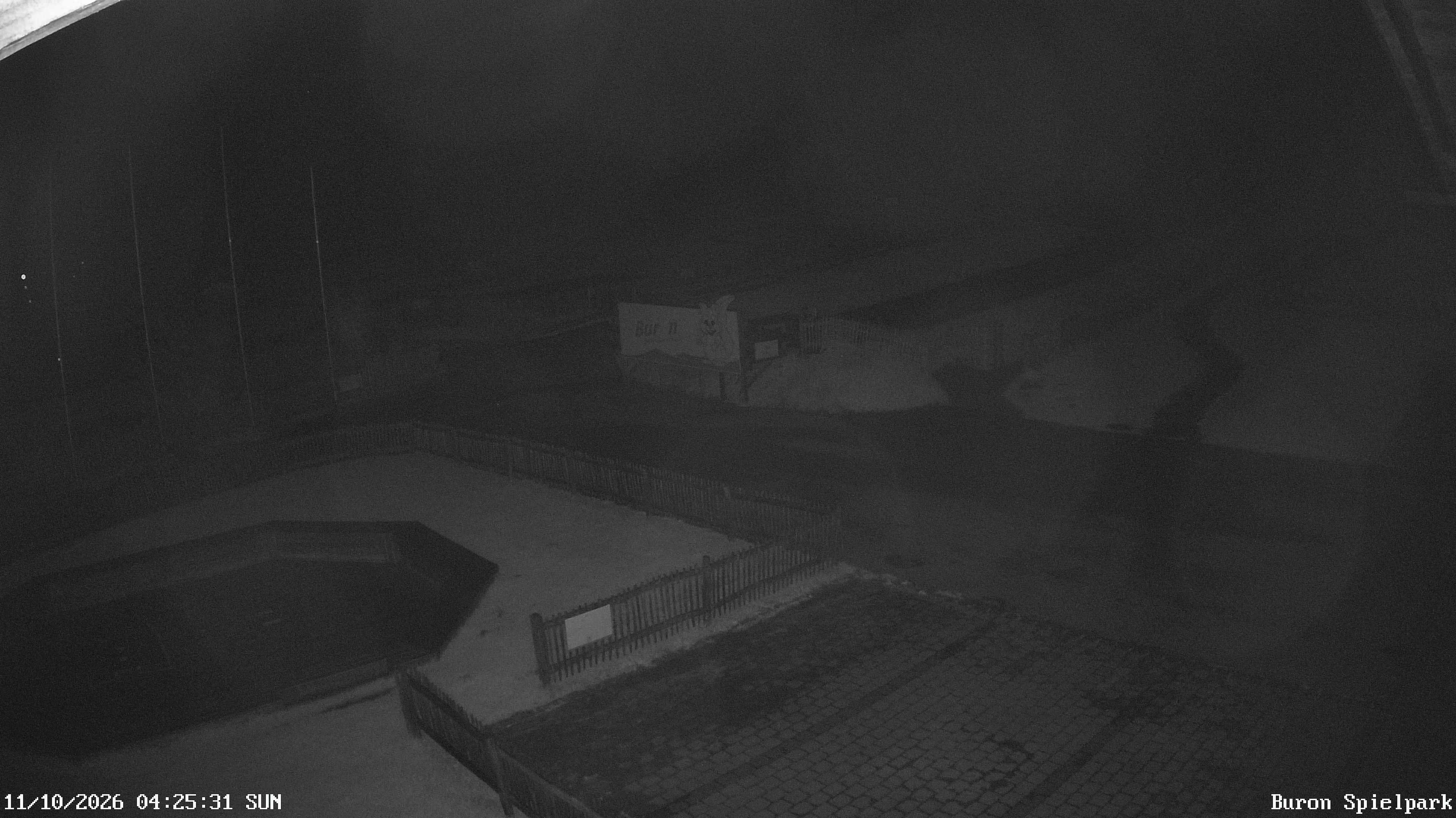 Archived image Webcam with the view of the Alpine restaurant Buron Stadl