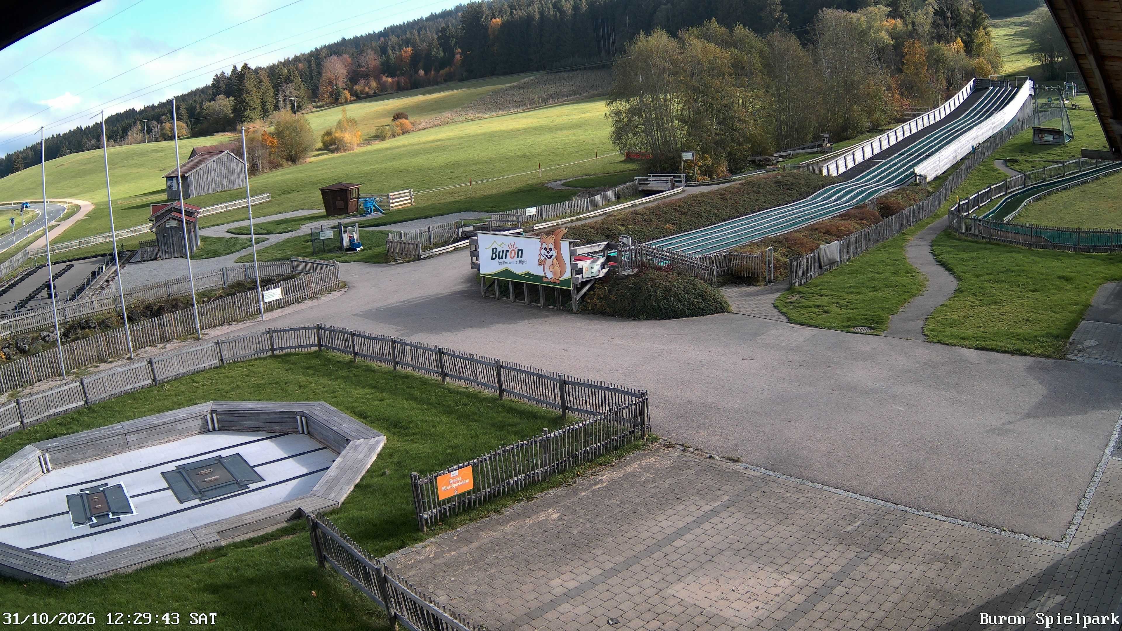 Archived image Webcam with the view of the Alpine restaurant Buron Stadl