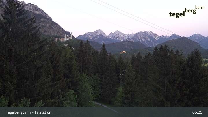 Archived image Webcam base station of the "Tegelberg" (800 m)
