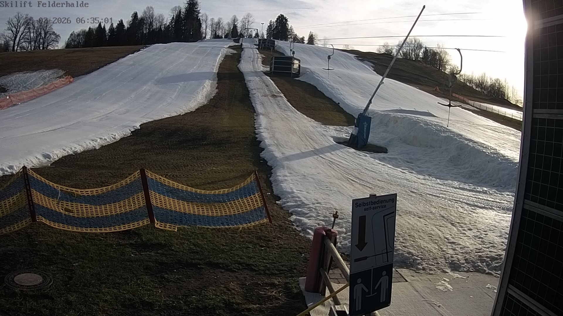 Archived image Webcam Skiing Area, Isny
