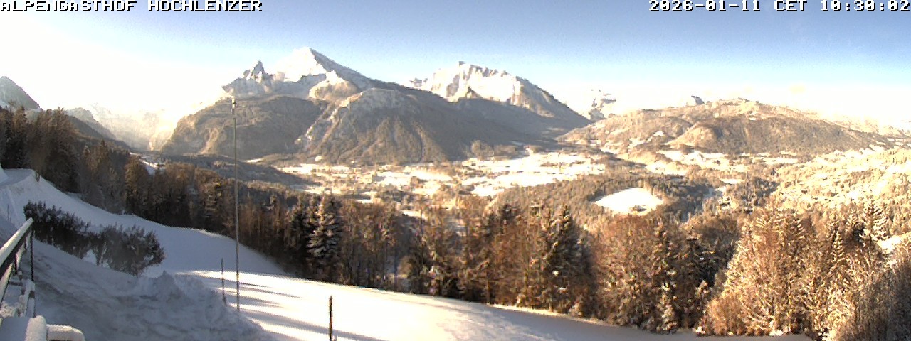 Archived image Webcam Schönau am Königssee - View Mountain Hut Hochlenzer