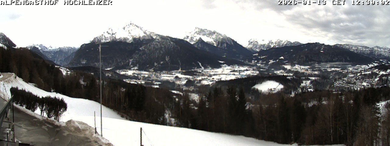 Archived image Webcam Schönau am Königssee - View Mountain Hut Hochlenzer