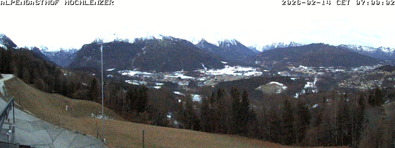 Archived image Webcam Schönau am Königssee - View Mountain Hut Hochlenzer