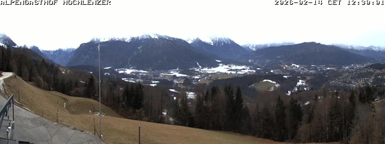 Archived image Webcam Schönau am Königssee - View Mountain Hut Hochlenzer