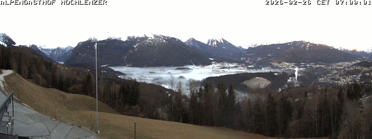 Archived image Webcam Schönau am Königssee - View Mountain Hut Hochlenzer