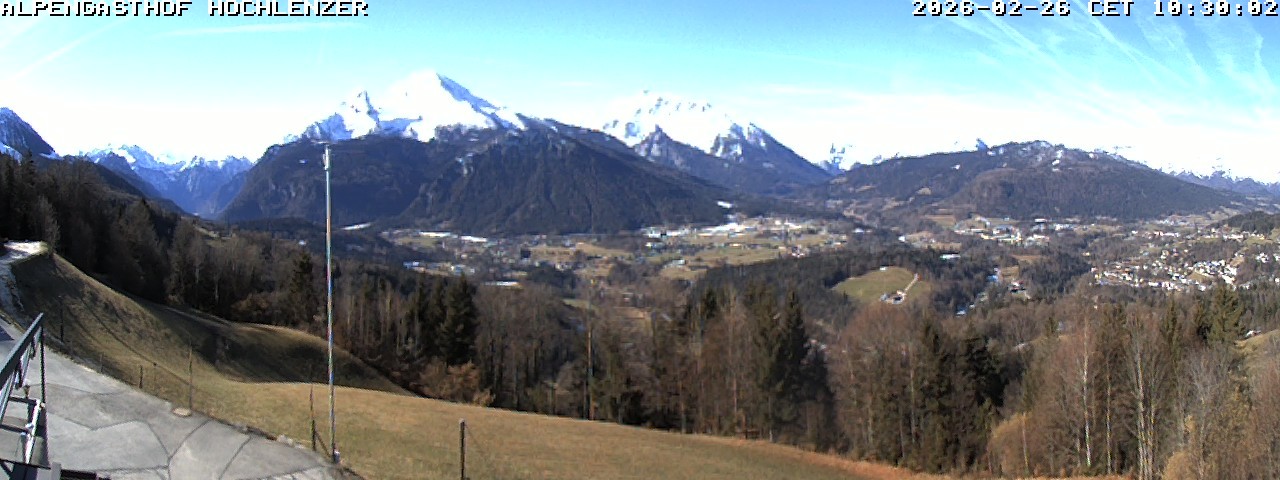 Archived image Webcam Schönau am Königssee - View Mountain Hut Hochlenzer