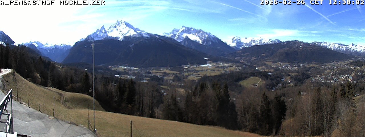 Archived image Webcam Schönau am Königssee - View Mountain Hut Hochlenzer