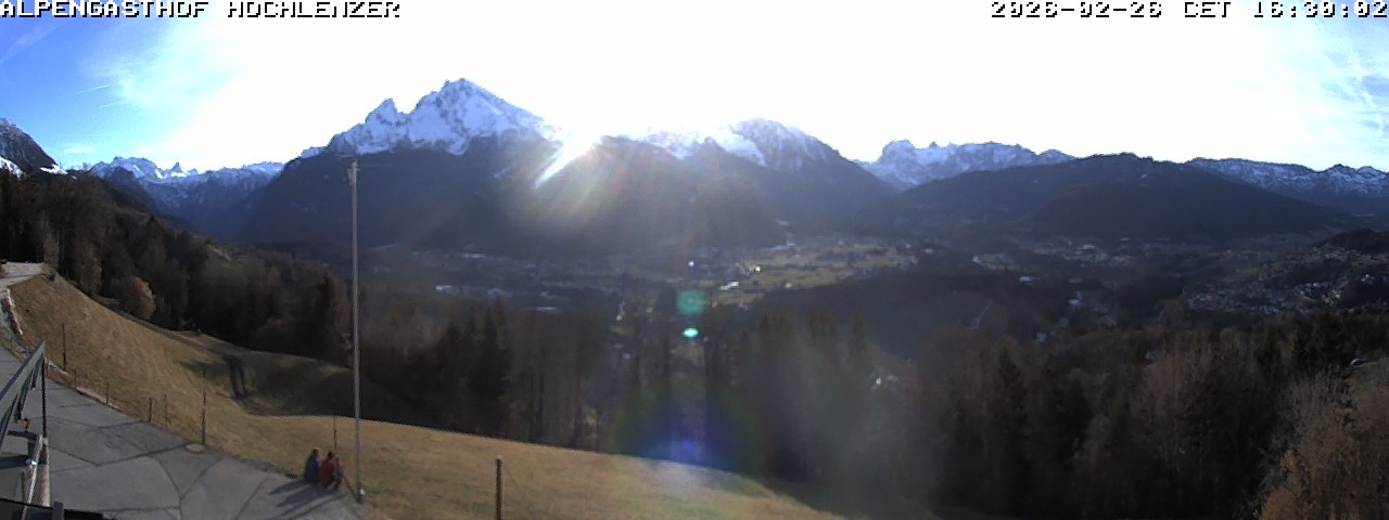 Archived image Webcam Schönau am Königssee - View Mountain Hut Hochlenzer