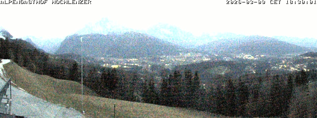 Archived image Webcam Schönau am Königssee - View Mountain Hut Hochlenzer