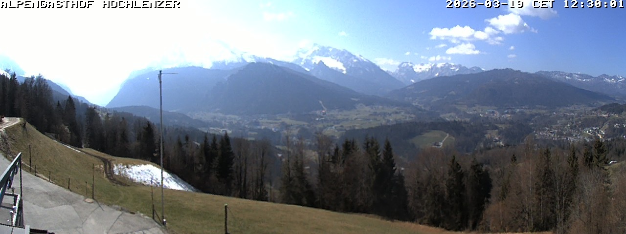 Archived image Webcam Schönau am Königssee - View Mountain Hut Hochlenzer