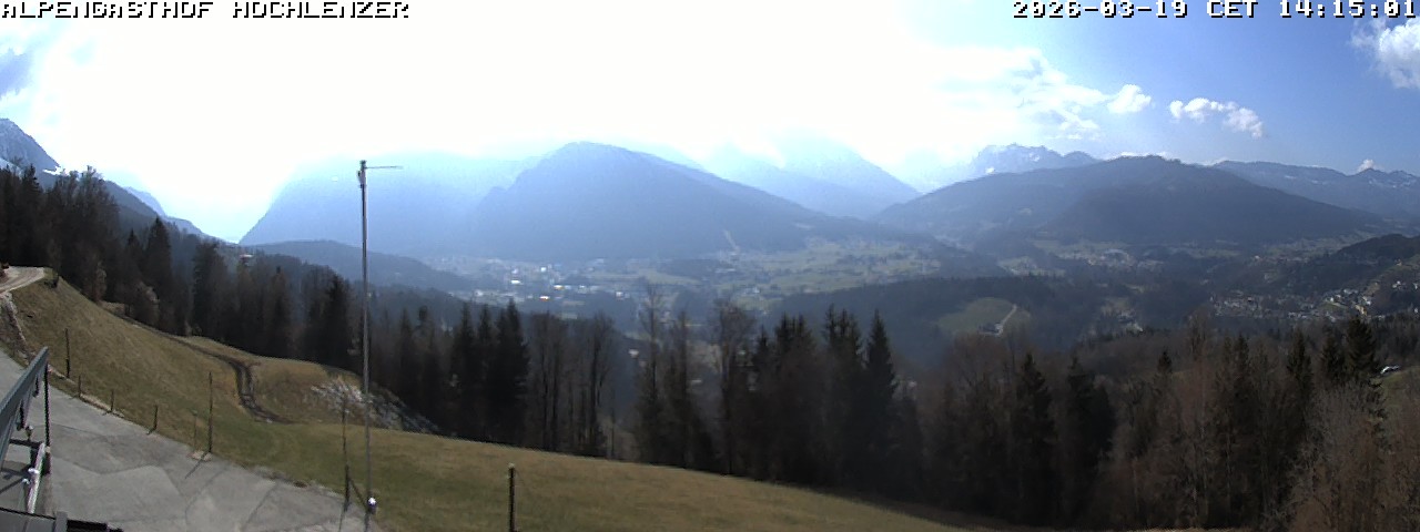 Archived image Webcam Schönau am Königssee - View Mountain Hut Hochlenzer